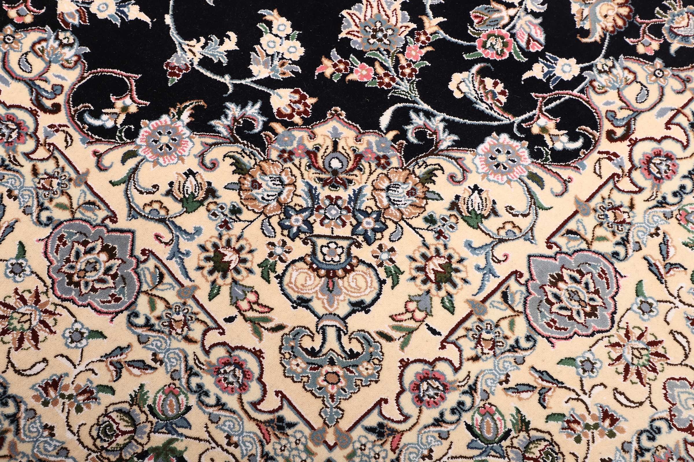 Nain | 207 cm x 197 cm | Nr. 12-469418