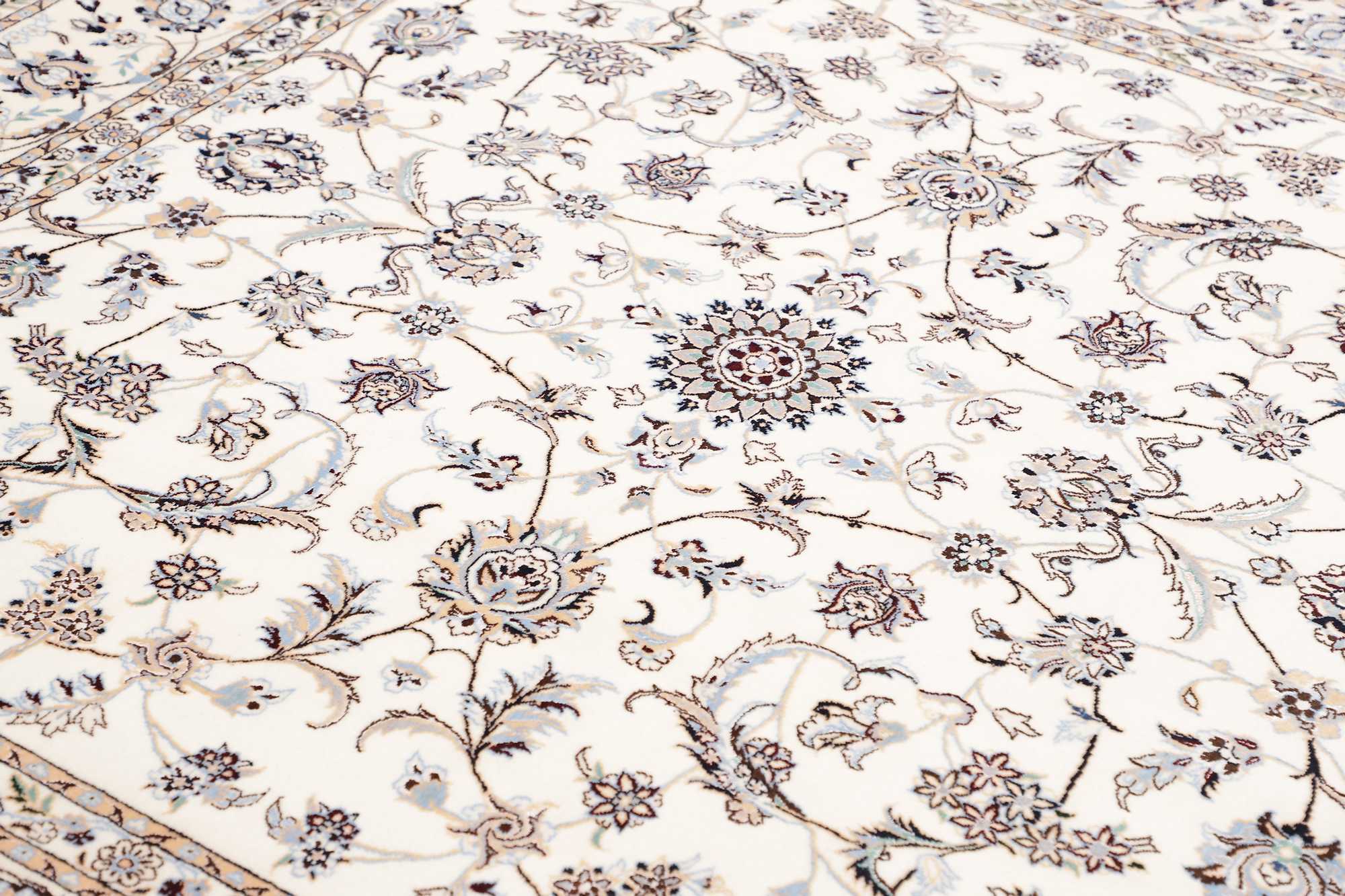 Nain | 205 cm x 204 cm | Nr. 12-469440