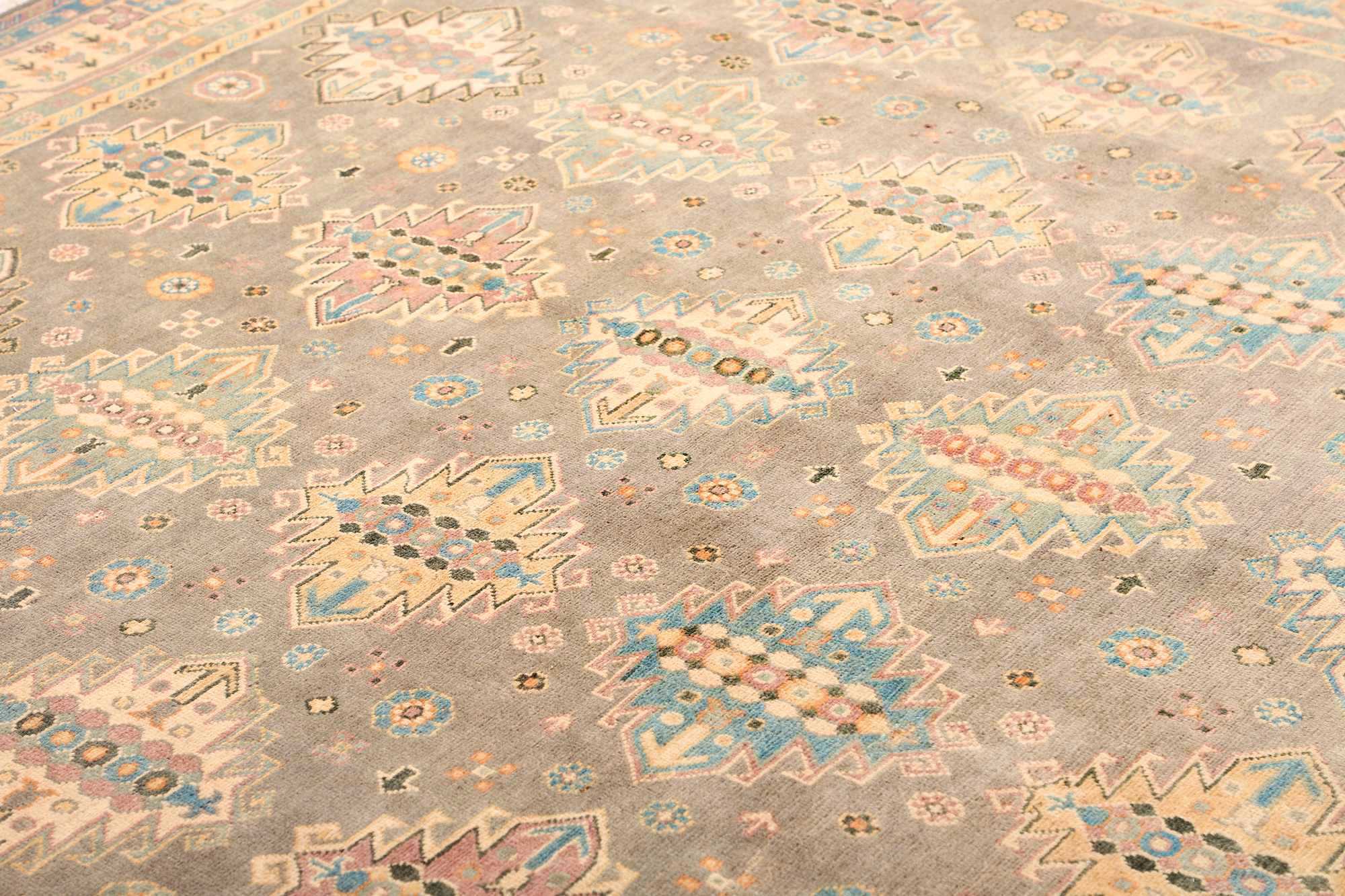 Kazak | 304 cm x 245 cm | Nr. 12-469837