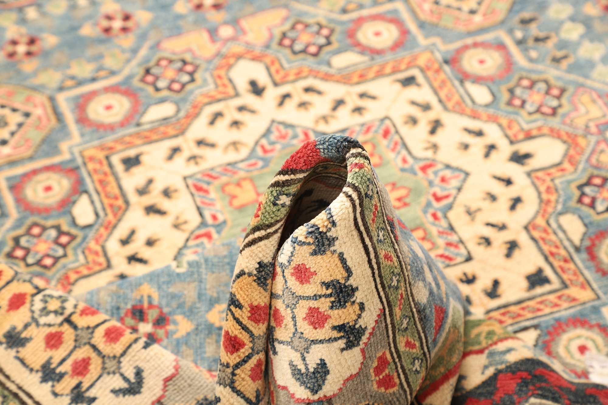 Kazak | 197 cm x 153 cm | Nr. 12-469901