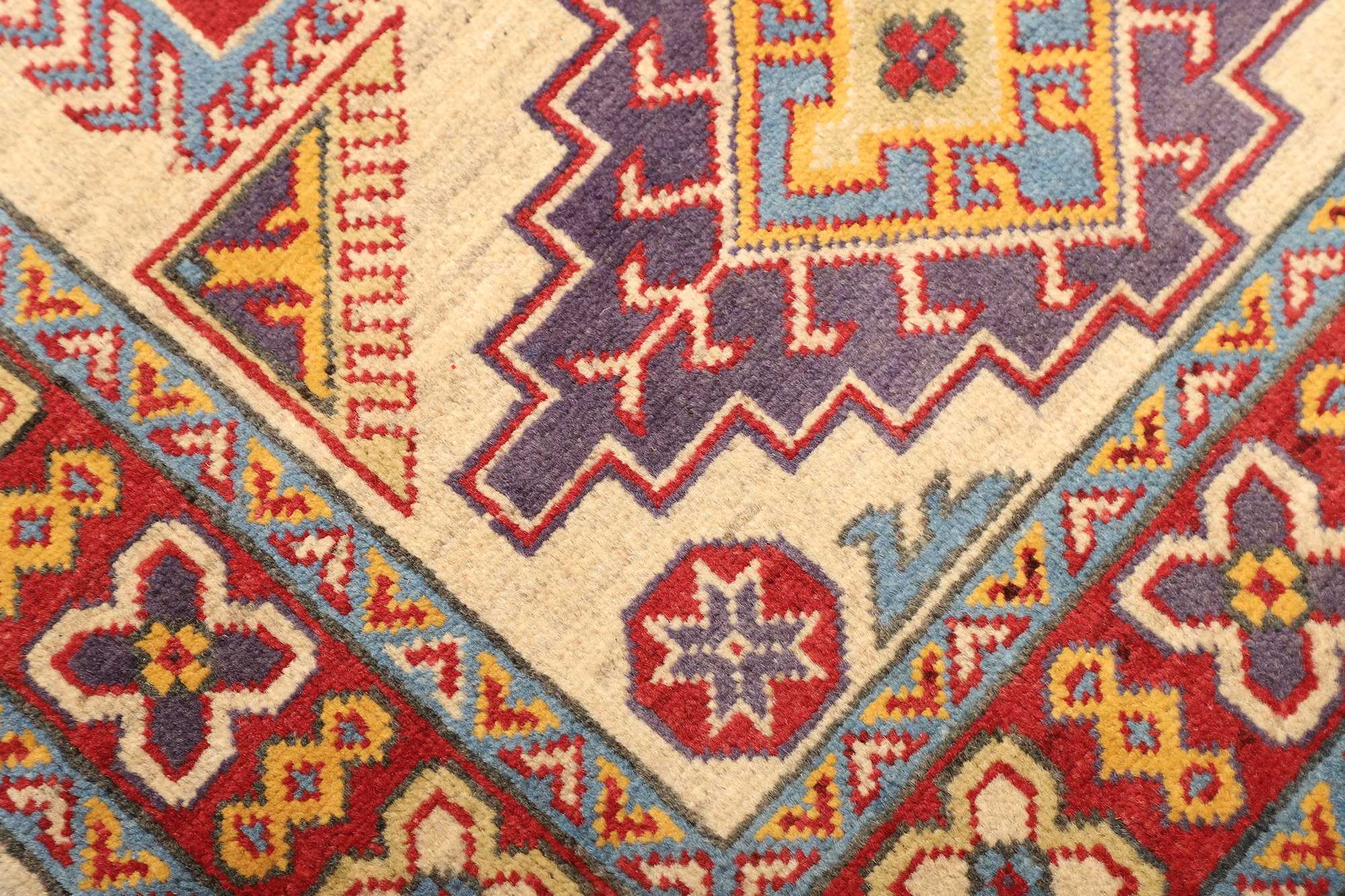 Kazak | 120 cm x 84 cm | Nr. 12-470050