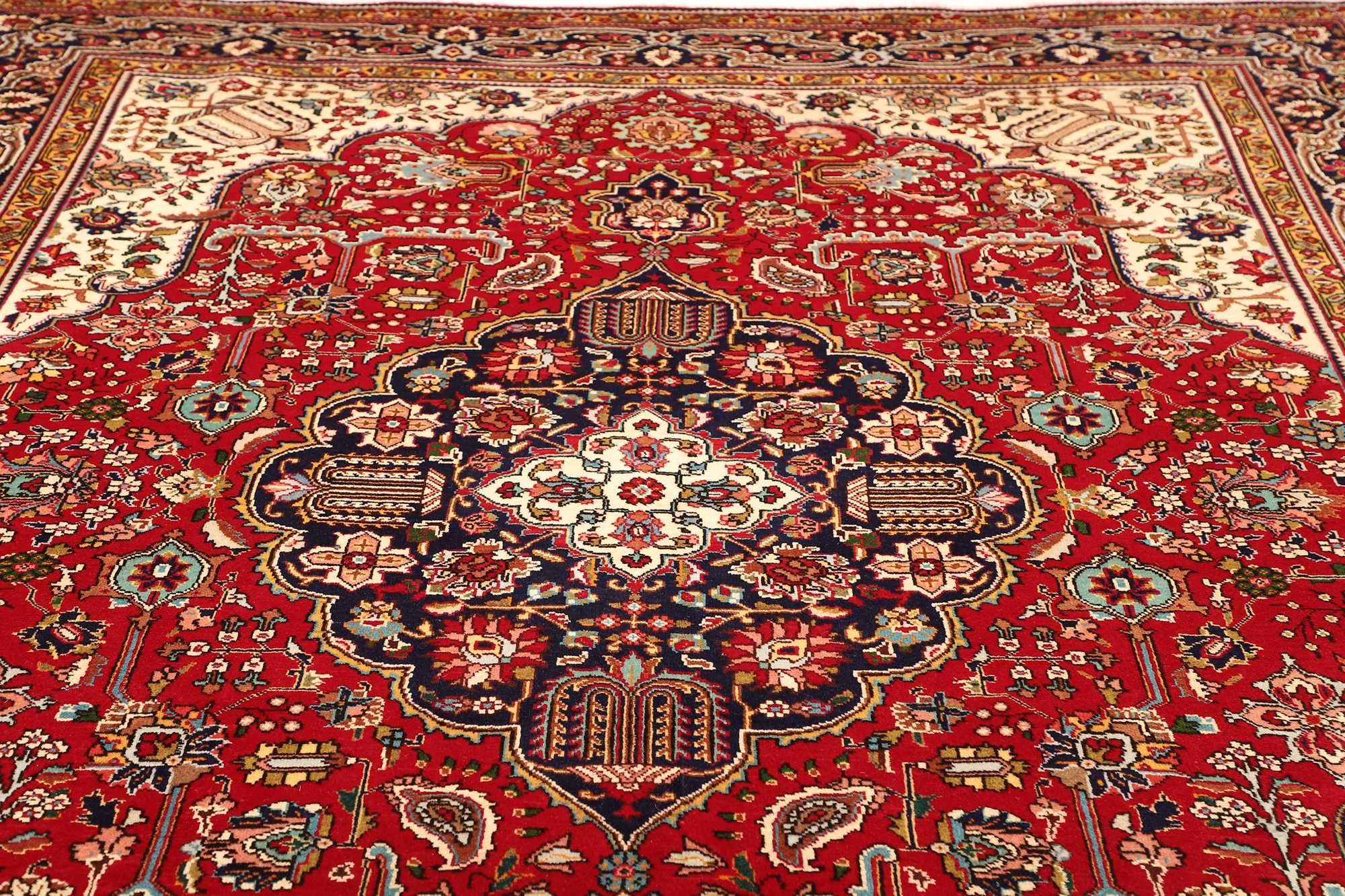 Täbriz | 338 cm x 256 cm | Nr. 12-471459
