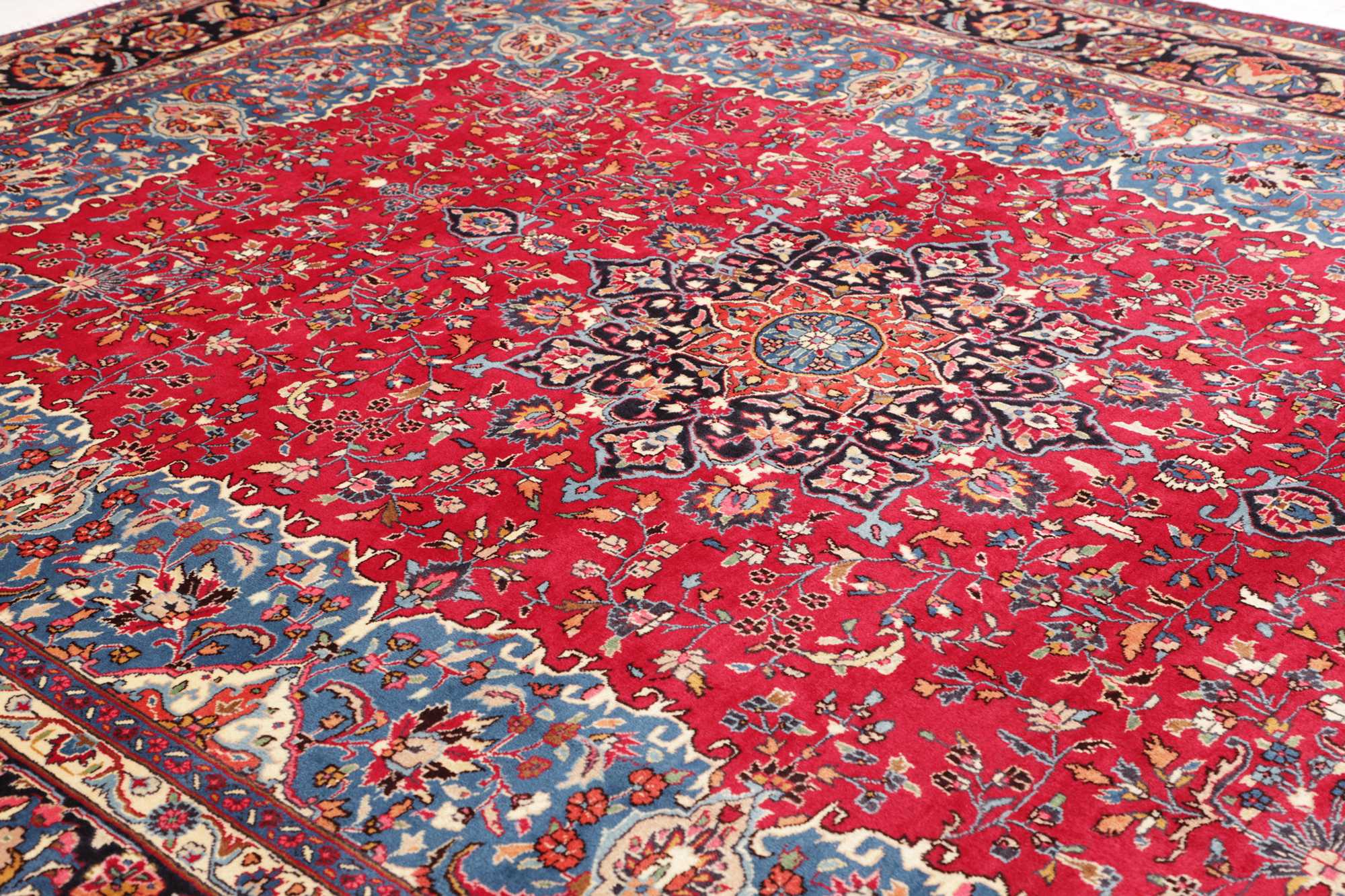 Meschad | 384 cm x 298 cm | Nr. 12-476642