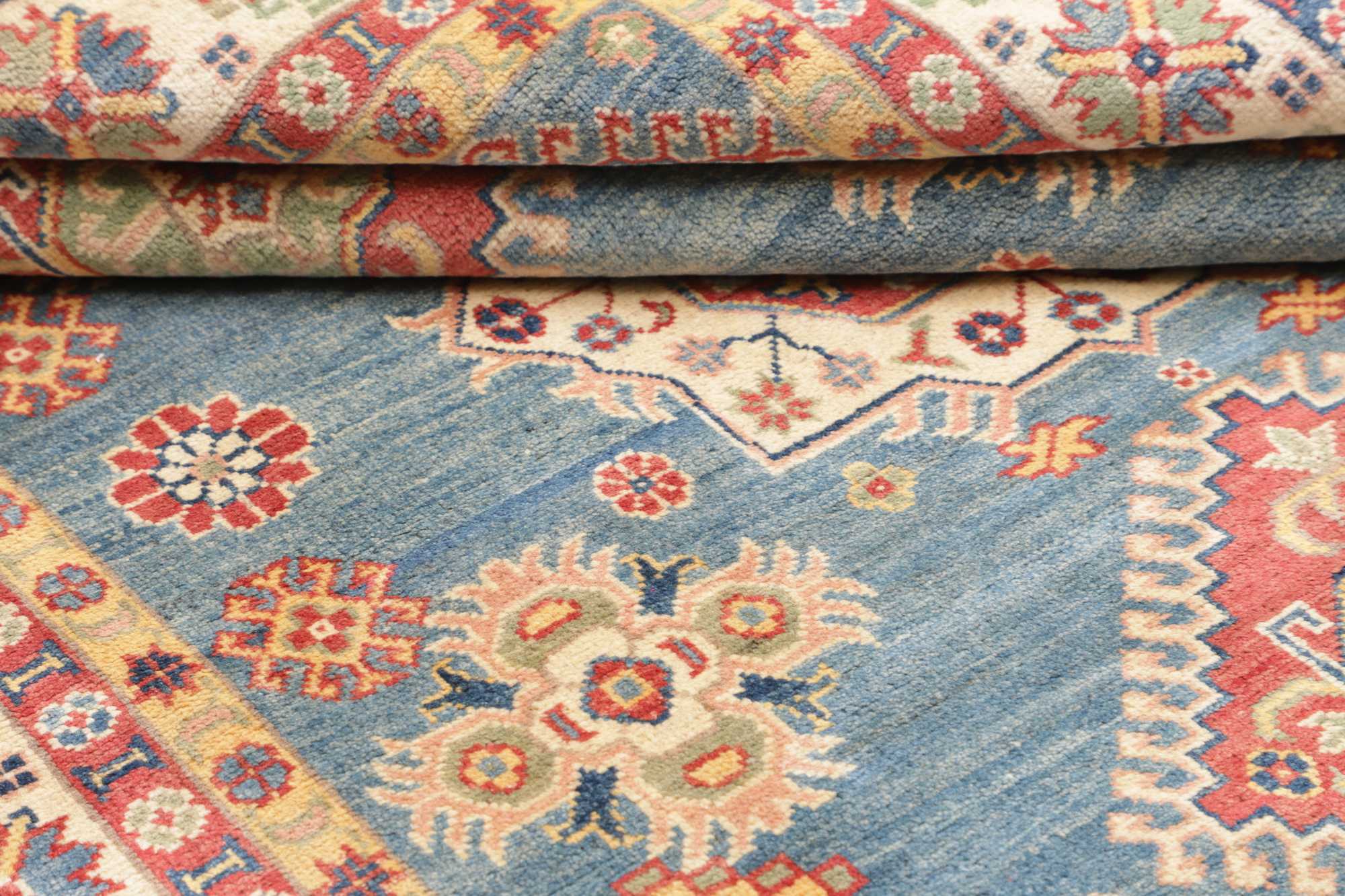 Kazak | 196 cm x 150 cm | Nr. 12-481571