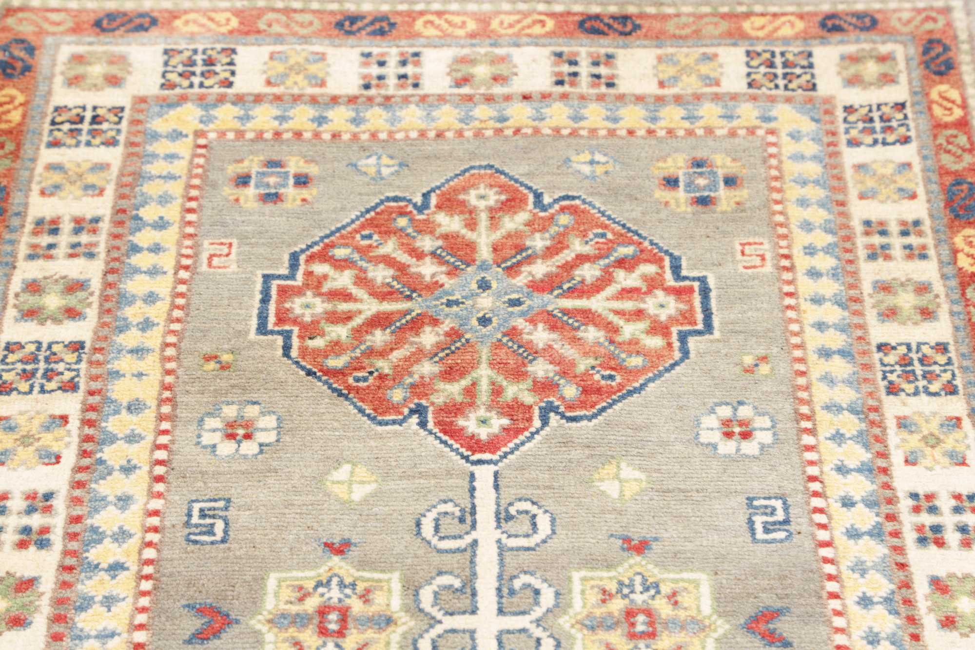 Kazak | 252 cm x 80 cm | Nr. 12-481600