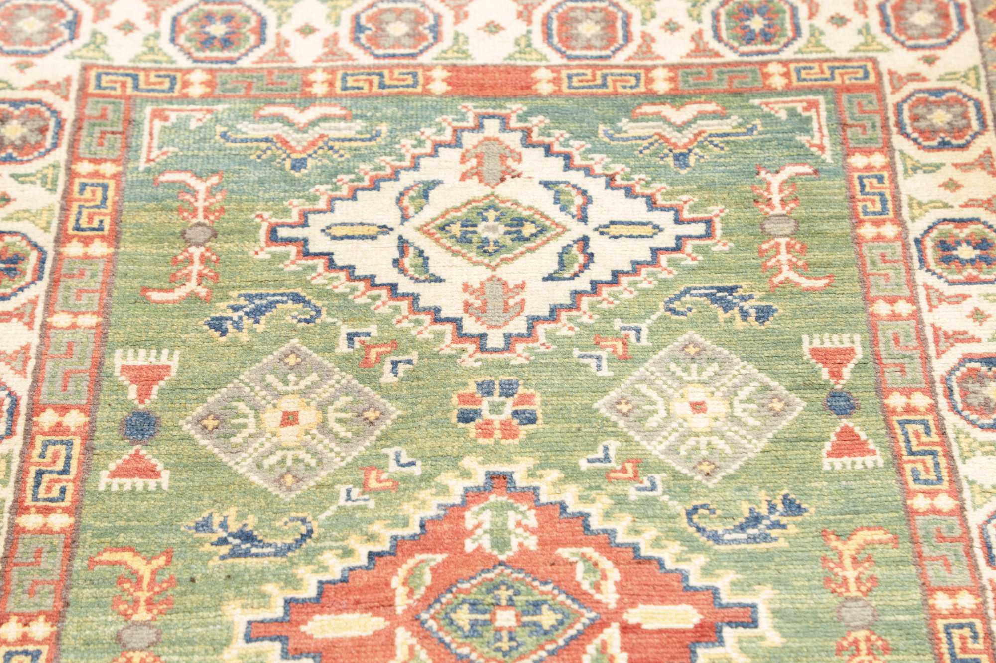 Kazak | 125 cm x 82 cm | Nr. 12-481602