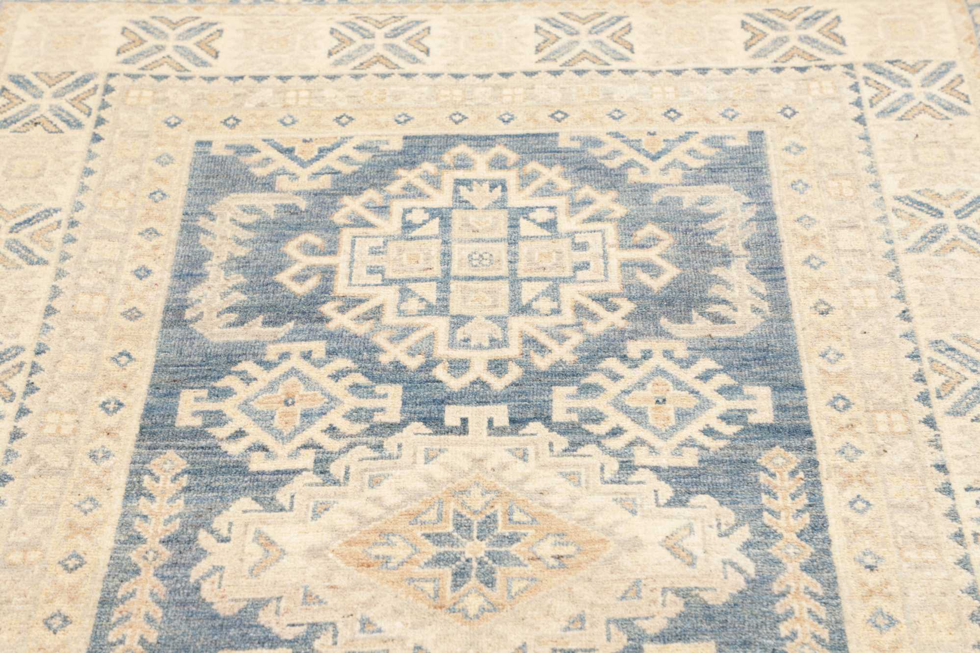 Kazak | 184 cm x 121 cm | Nr. 12-481805