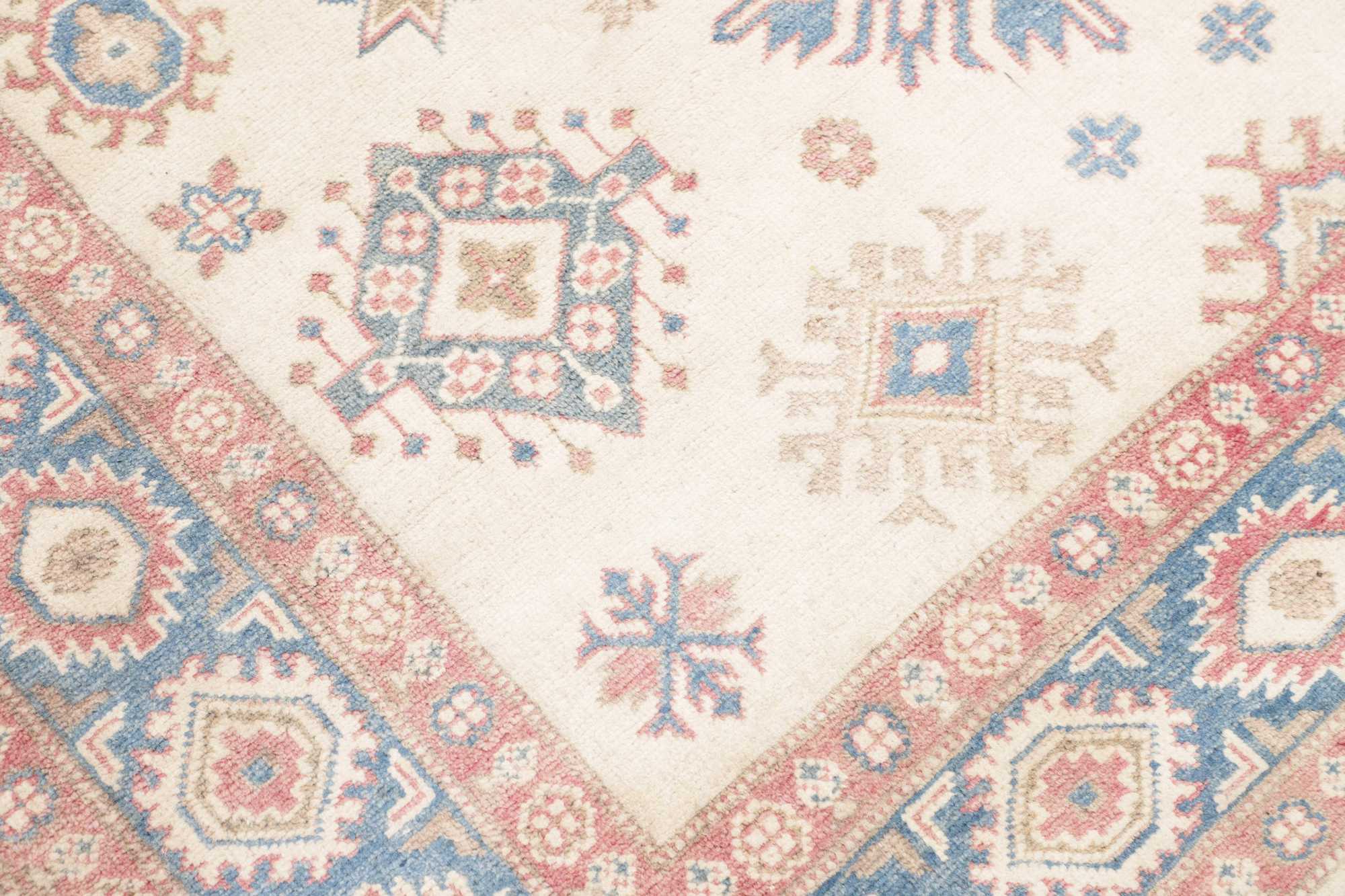 Kazak | 192 cm x 155 cm | Nr. 12-483010
