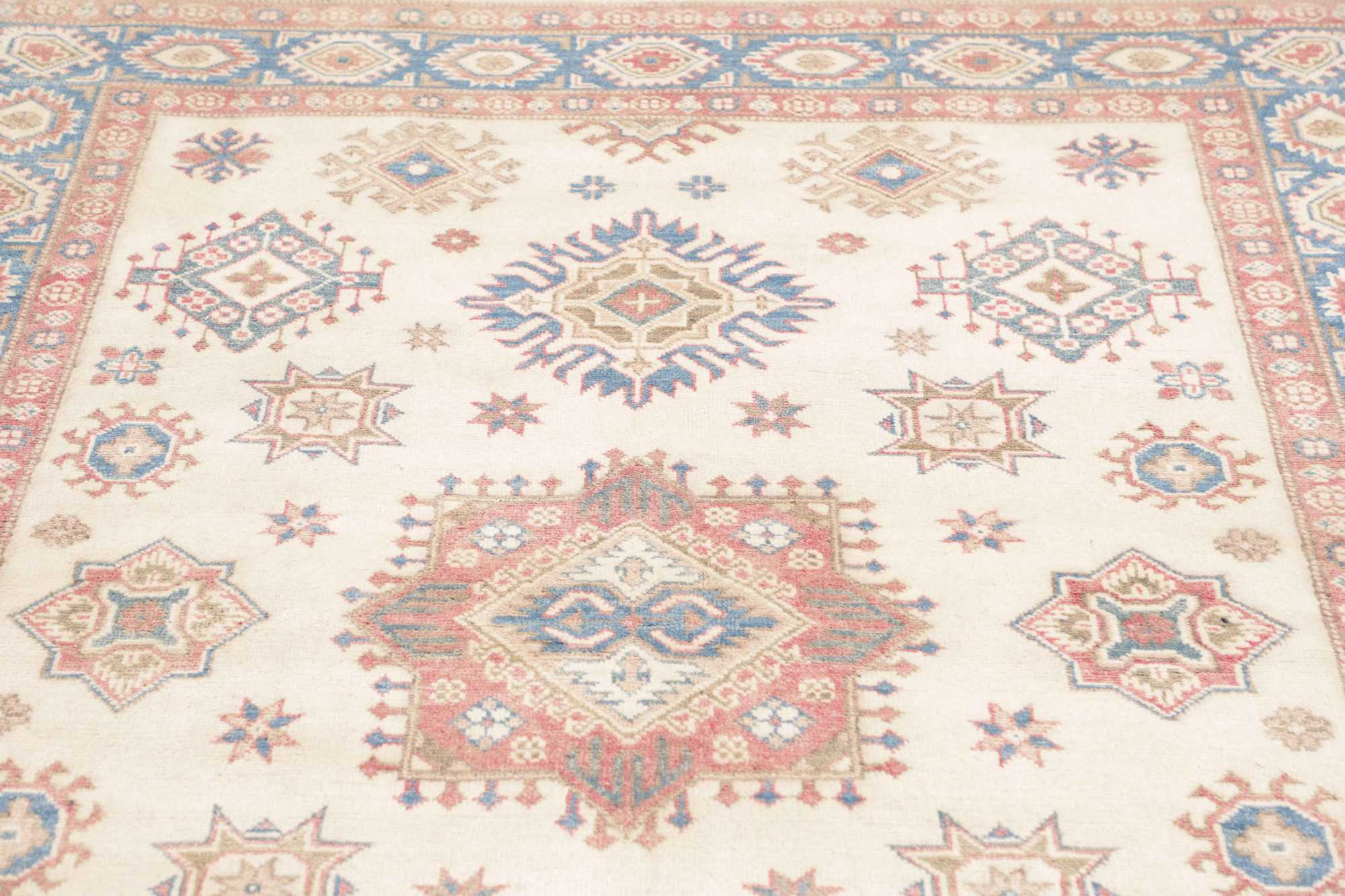Kazak | 192 cm x 155 cm | Nr. 12-483010