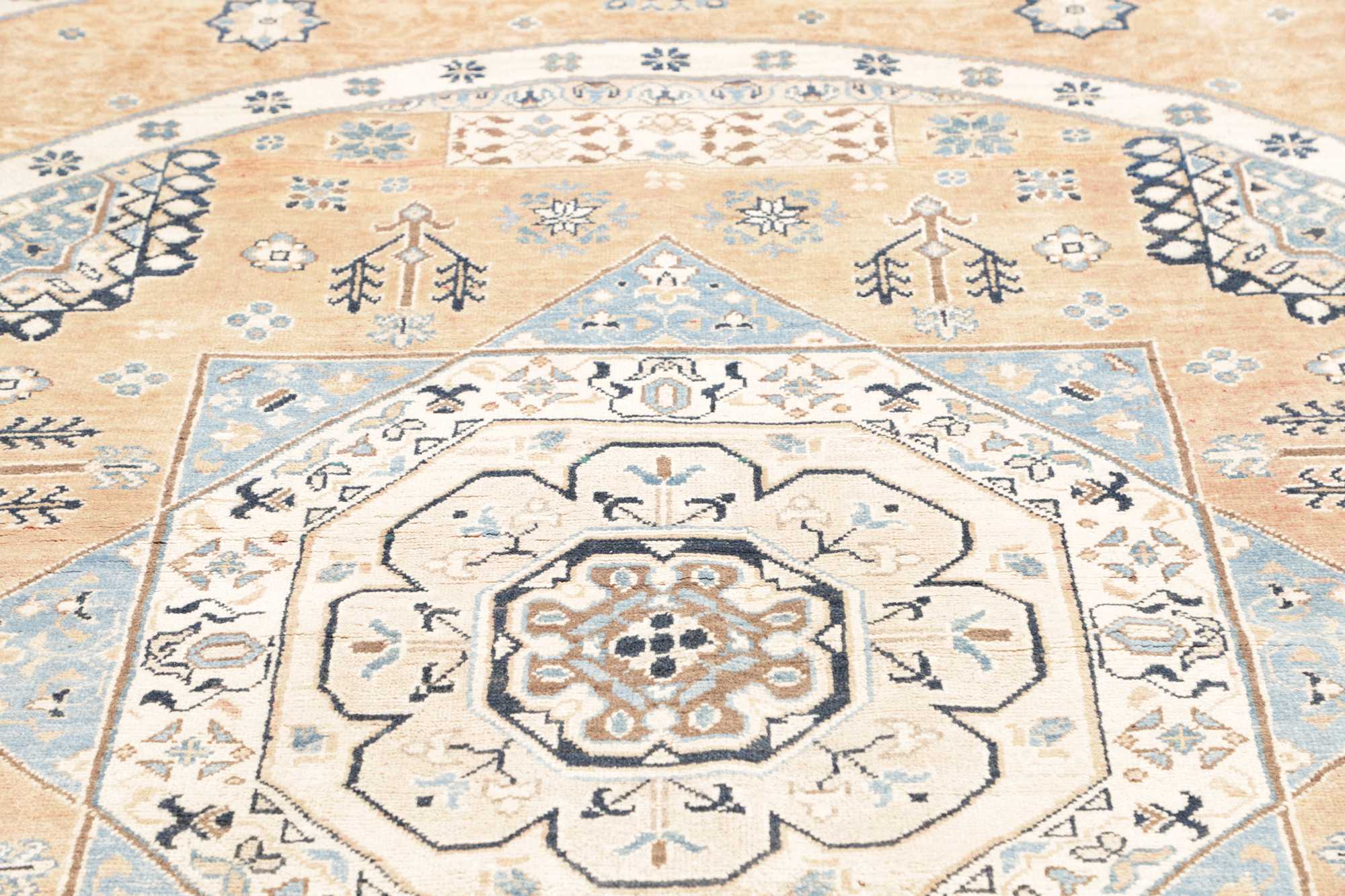 Kazak | 245 cm x 250 cm | Nr. 12-483083