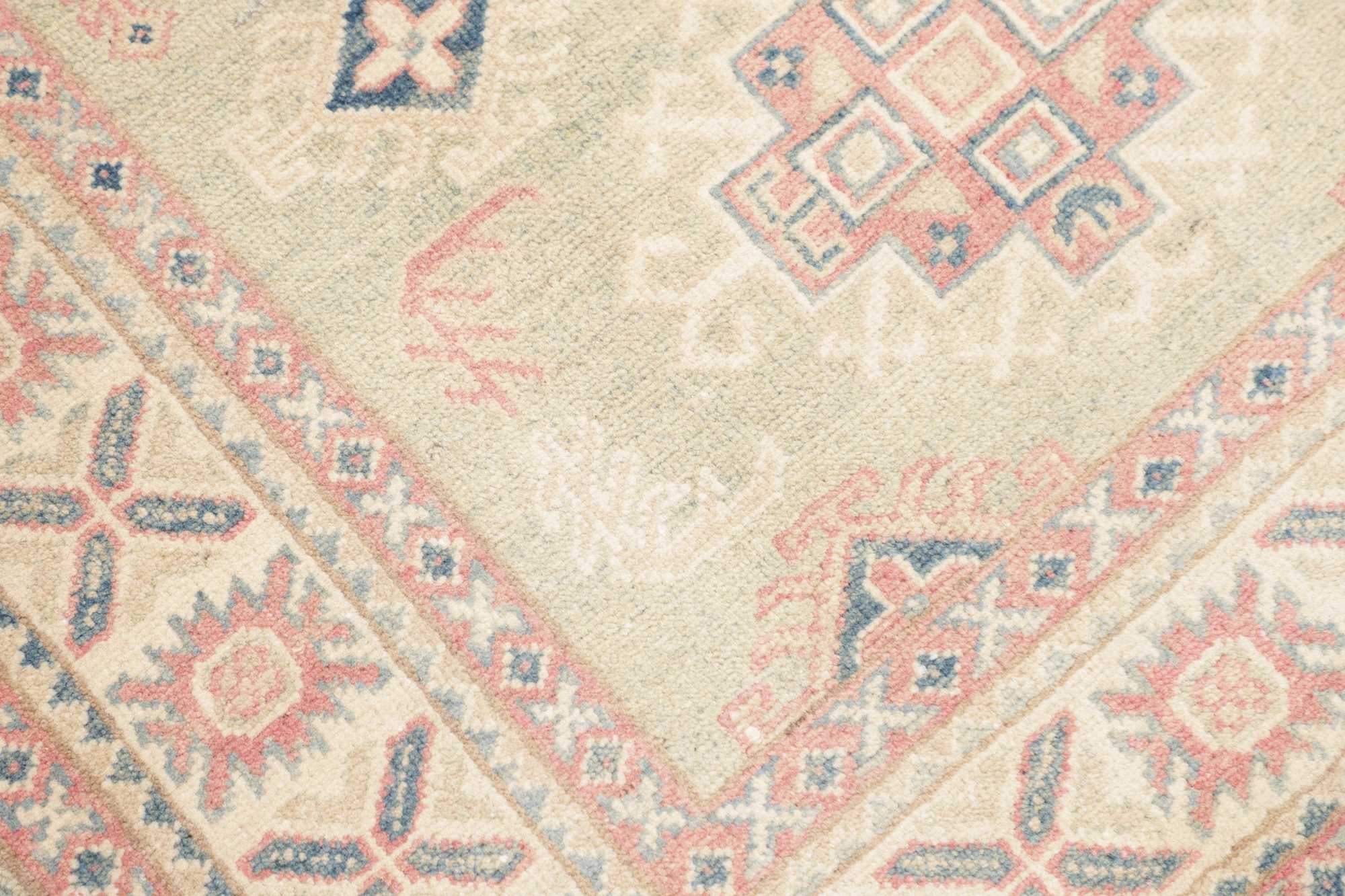 Kazak | 138 cm x 99 cm | Nr. 12-483817