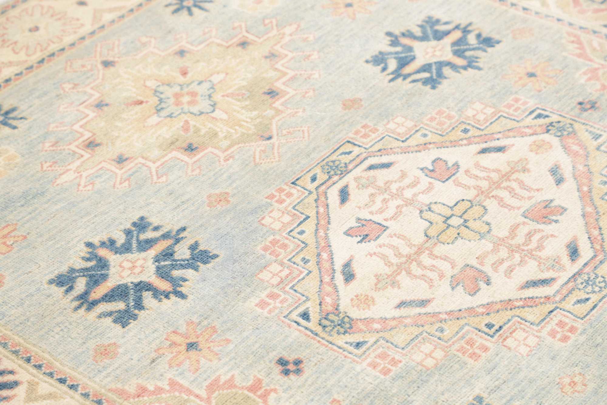 Kazak | 185 cm x 151 cm | Nr. 12-483855