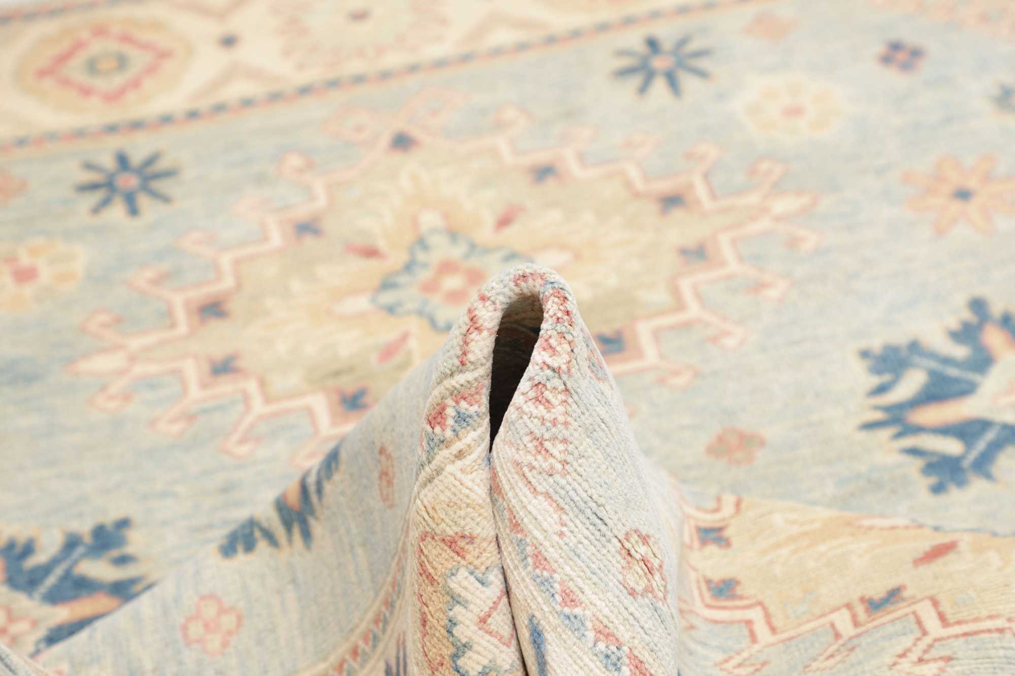 Kazak | 185 cm x 151 cm | Nr. 12-483855