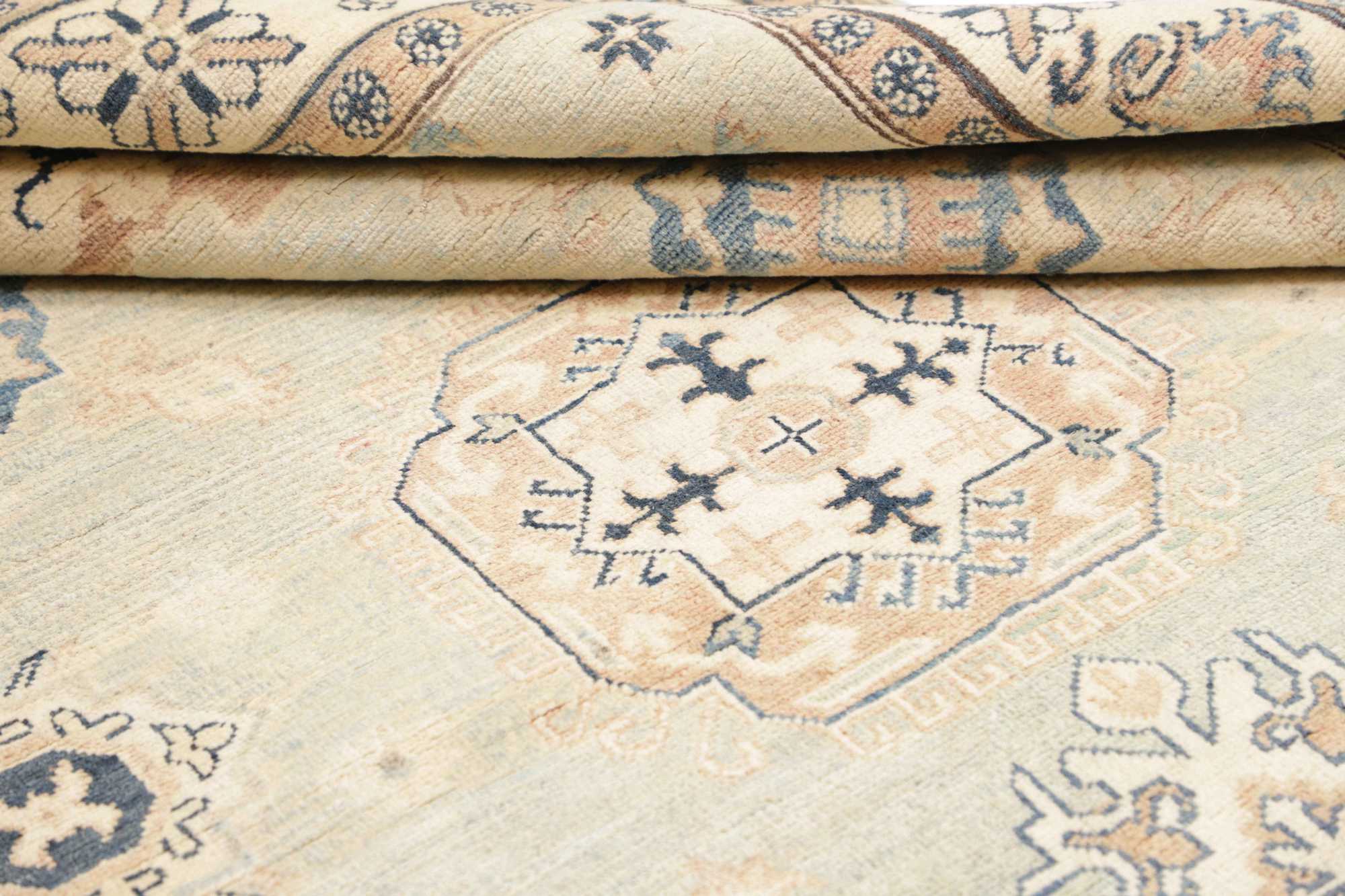 Kazak | 200 cm x 155 cm | Nr. 12-483893