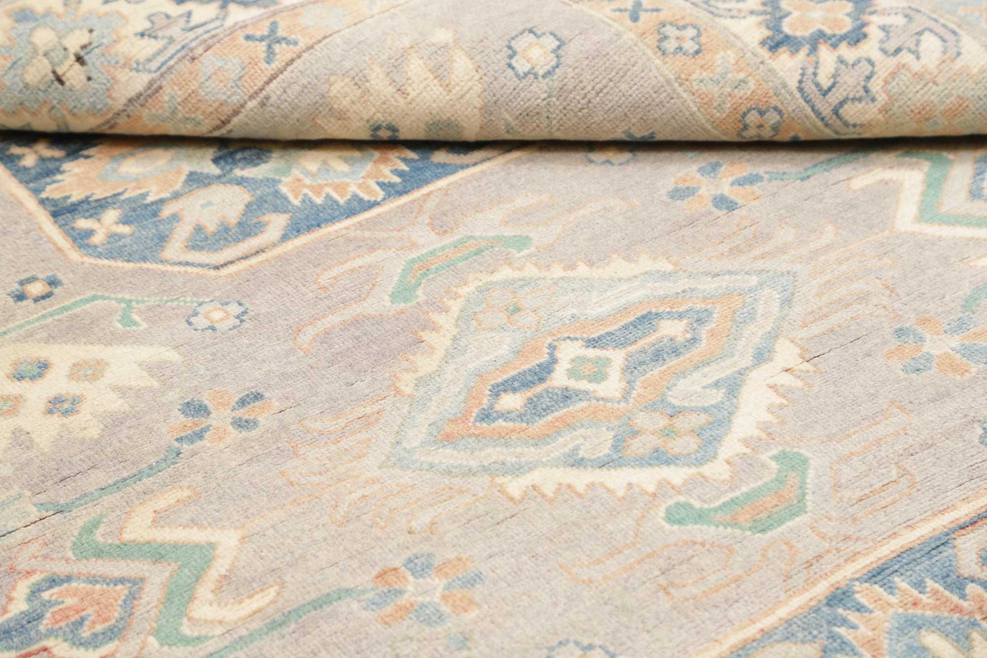 Kazak | 201 cm x 156 cm | Nr. 12-483897