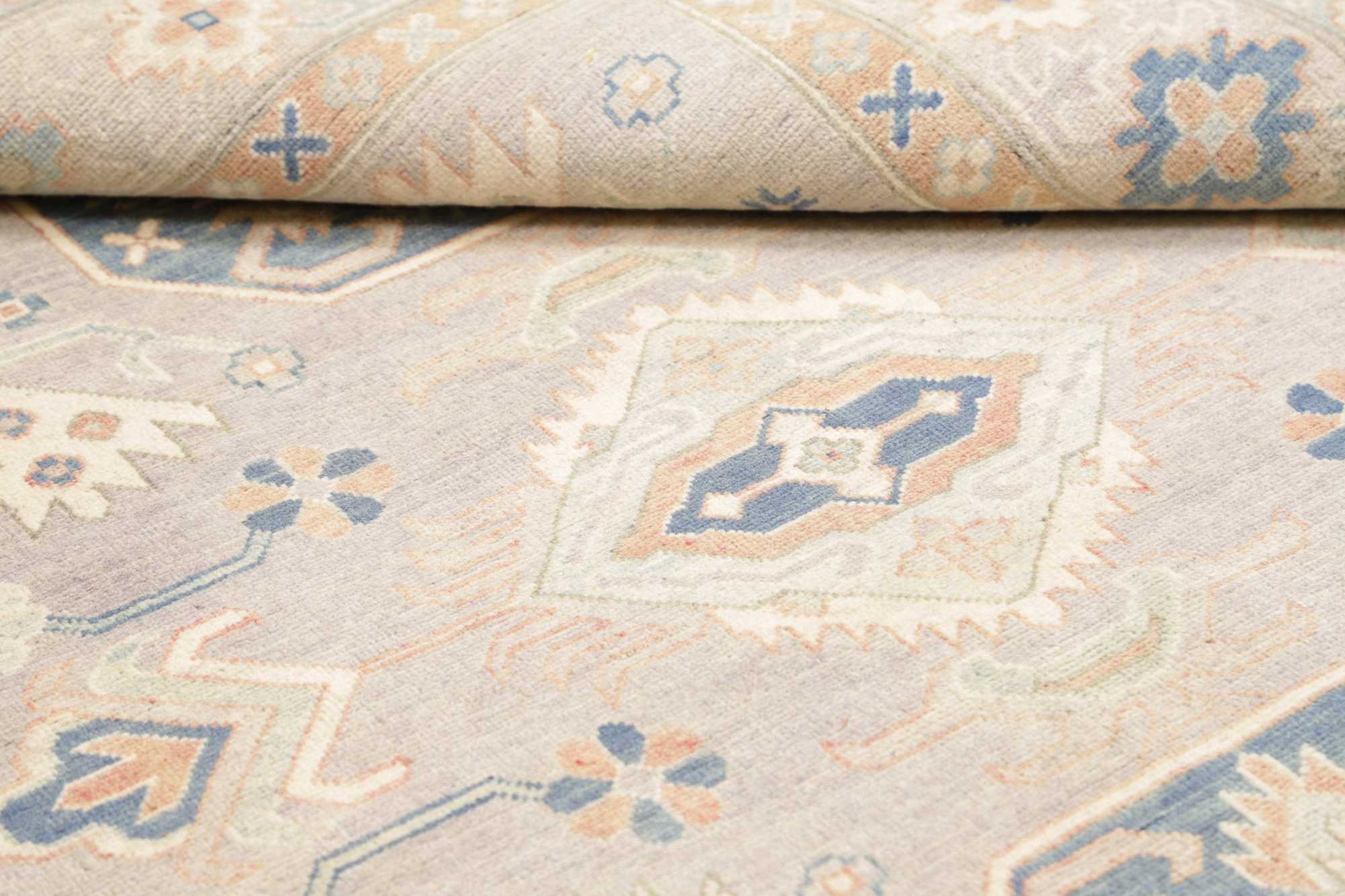 Kazak | 197 cm x 154 cm | Nr. 12-483900