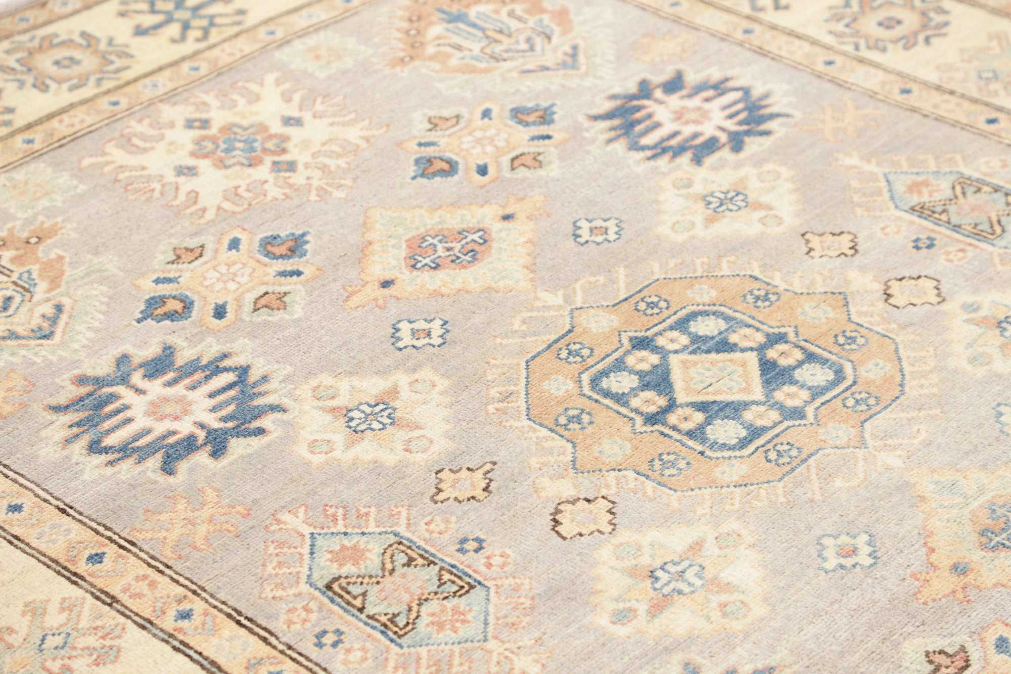 Kazak | 196 cm x 156 cm | Nr. 12-483910