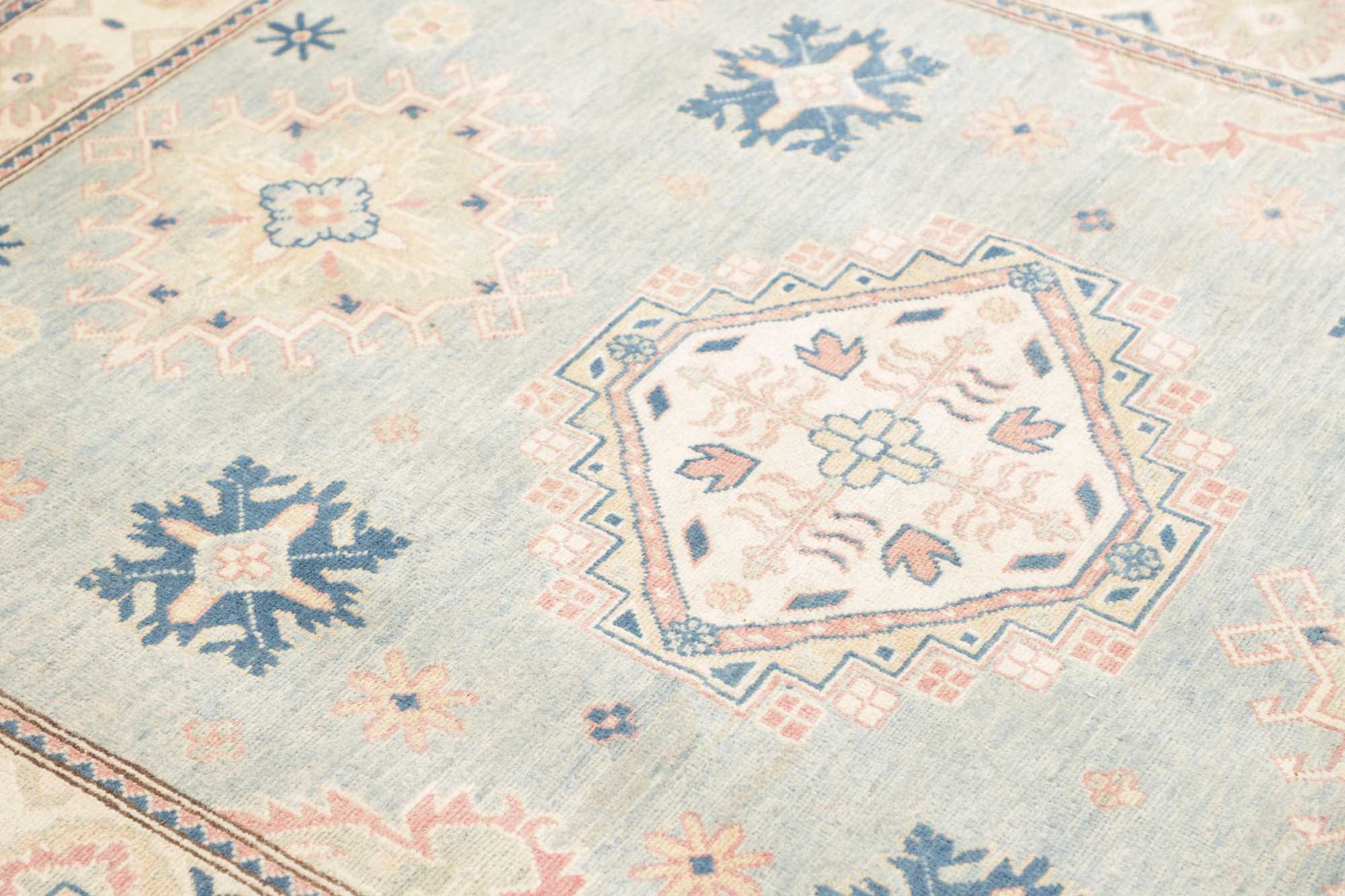 Kazak | 185 cm x 150 cm | Nr. 12-483924