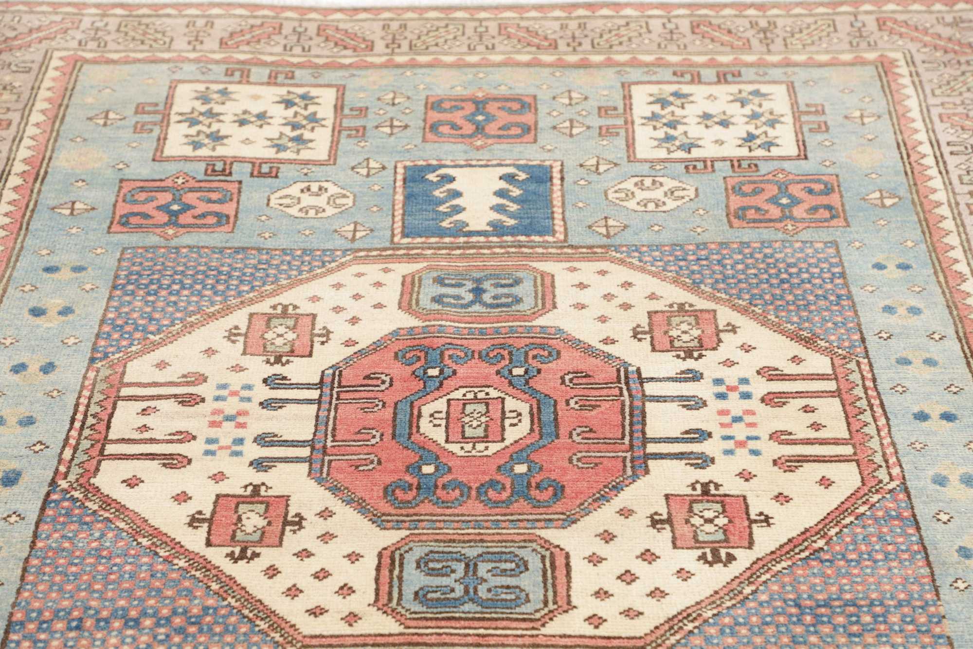 Kazak | 188 cm x 146 cm | Nr. 12-483925