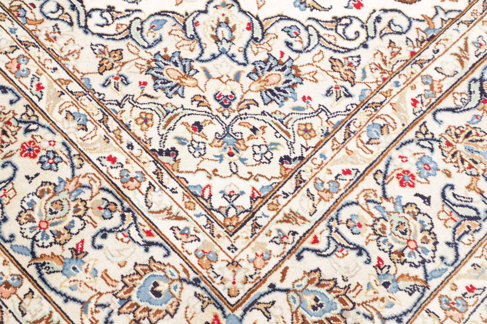 Keshan | 330 cm x 195 cm | Nr. 12-484447