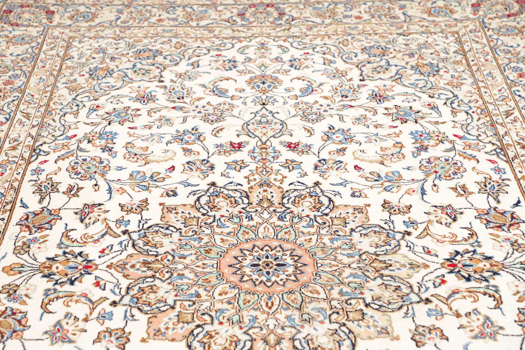 Keshan | 330 cm x 195 cm | Nr. 12-484447