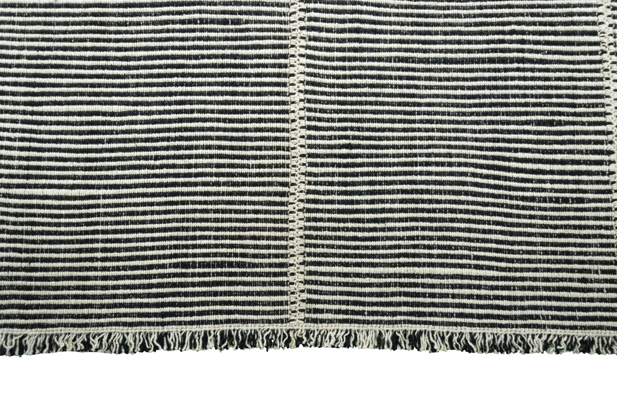 høj Kelim | 261 cm x 201 cm | Nr. 14-51001
