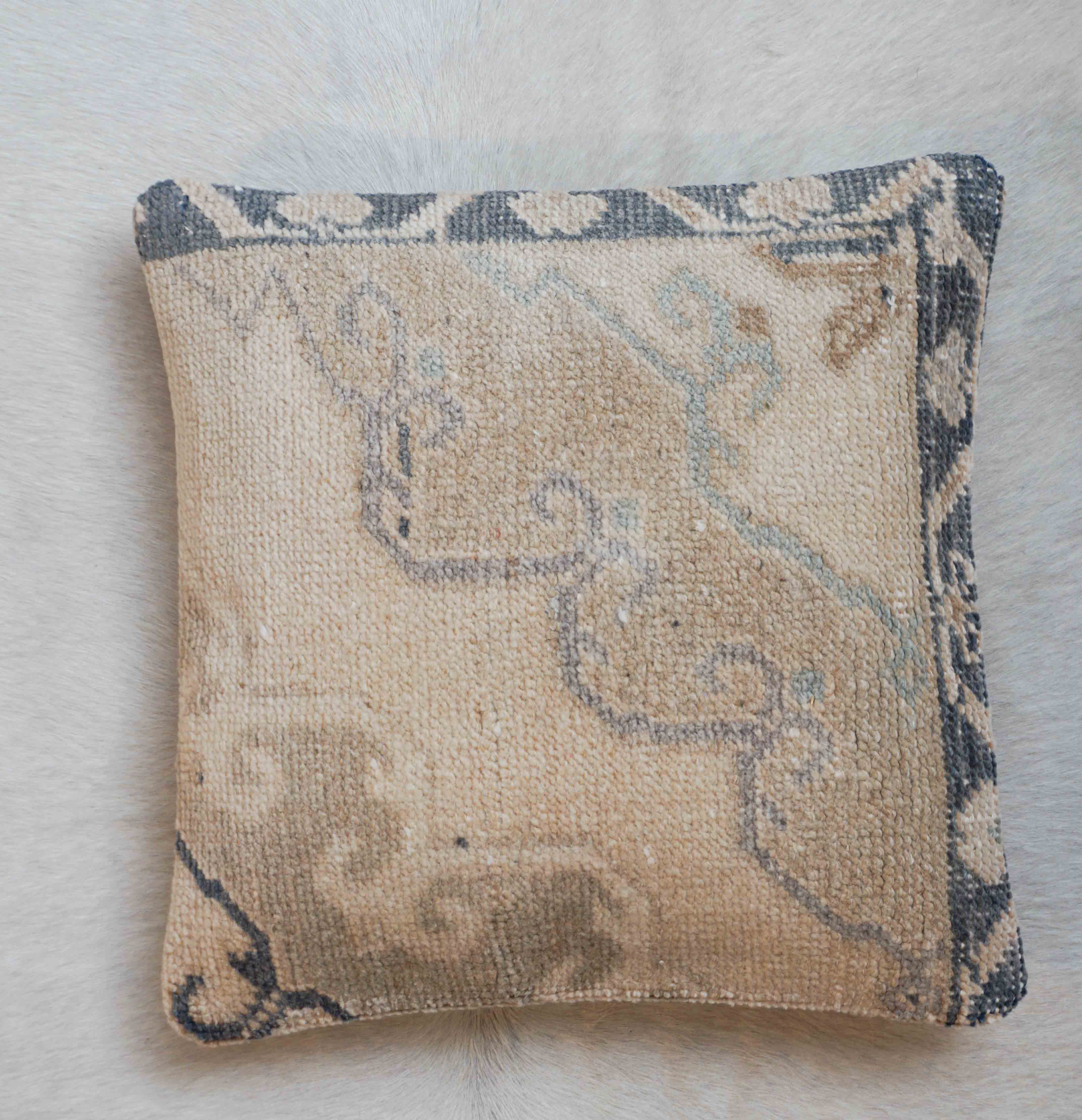 Teppich Kissen | 40 cm x 40 cm | Nr. K_8654