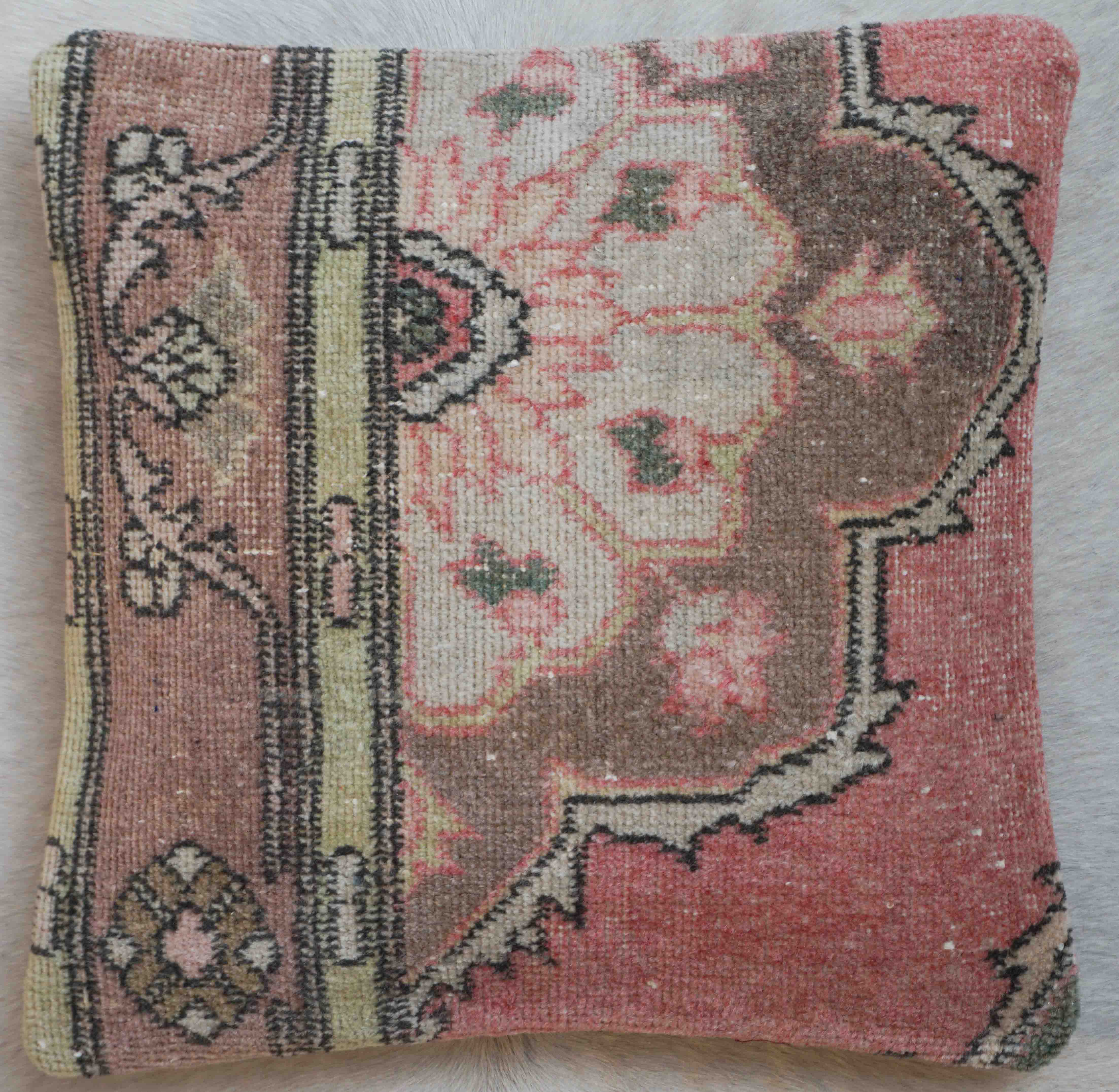 Teppich Kissen | 45 cm x 45 cm | Nr. K_8765