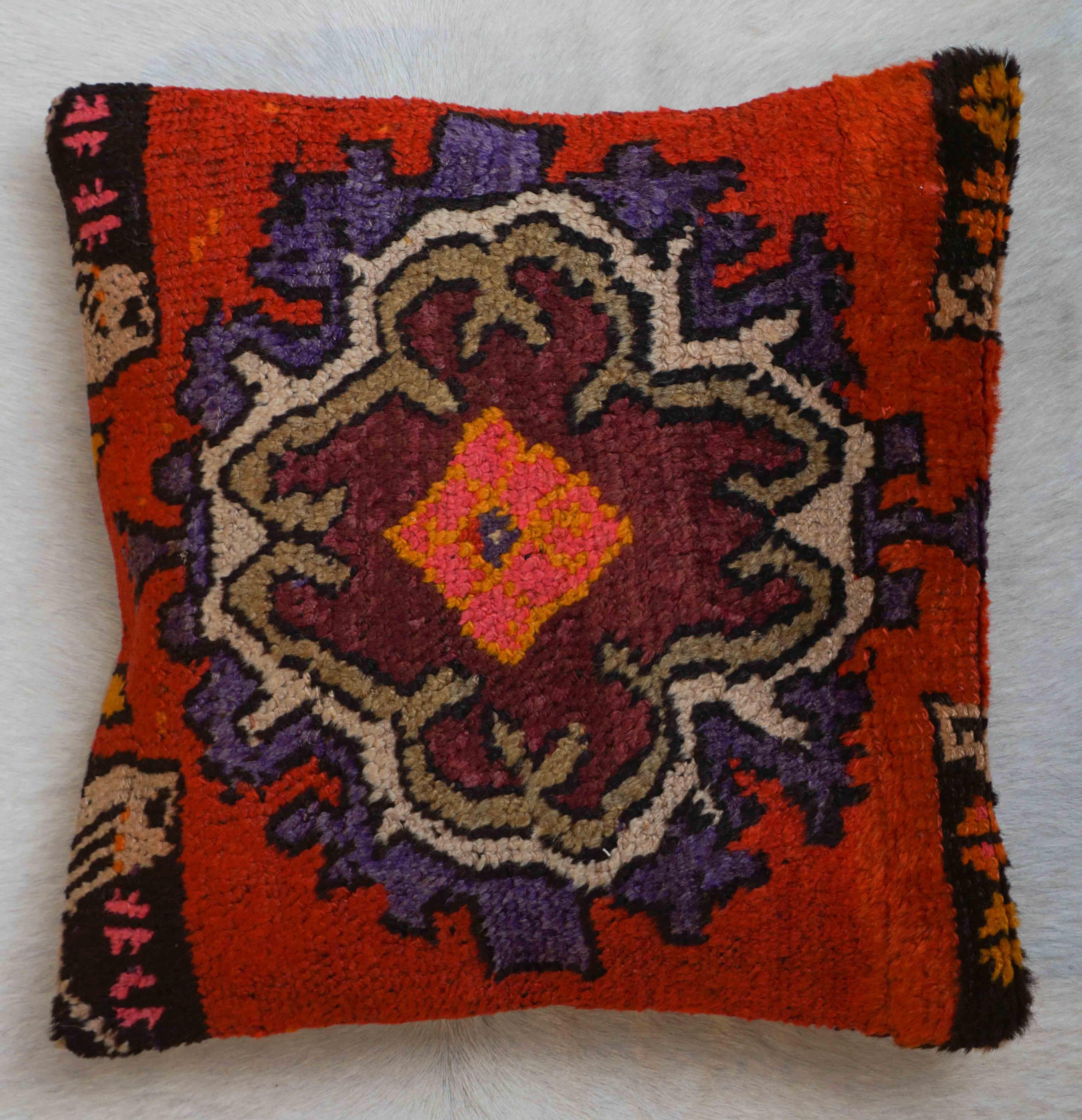 Teppich Kissen | 45 cm x 45 cm | Nr. K_8790