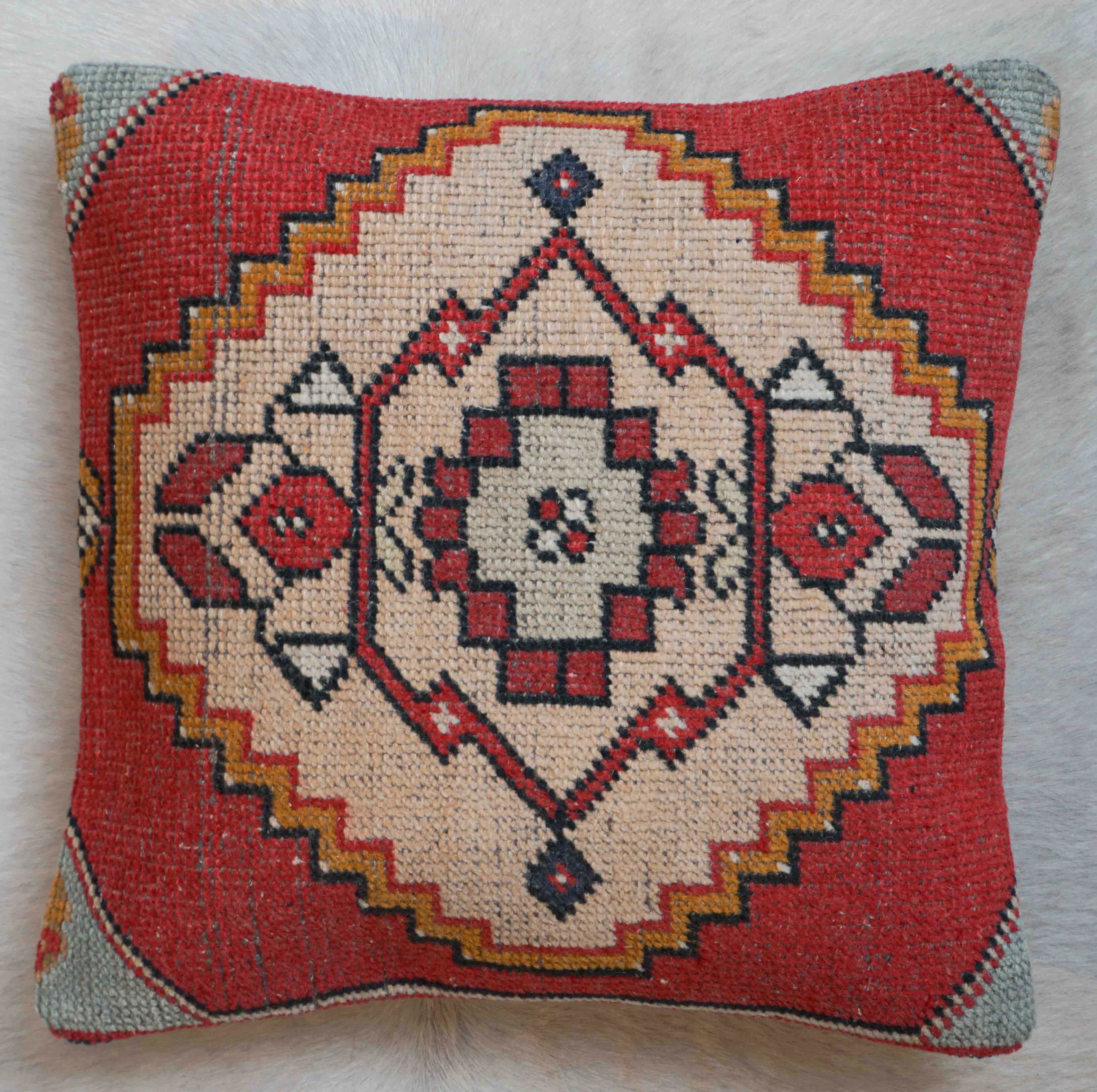 Teppich Kissen | 45 cm x 45 cm | Nr. K_8813