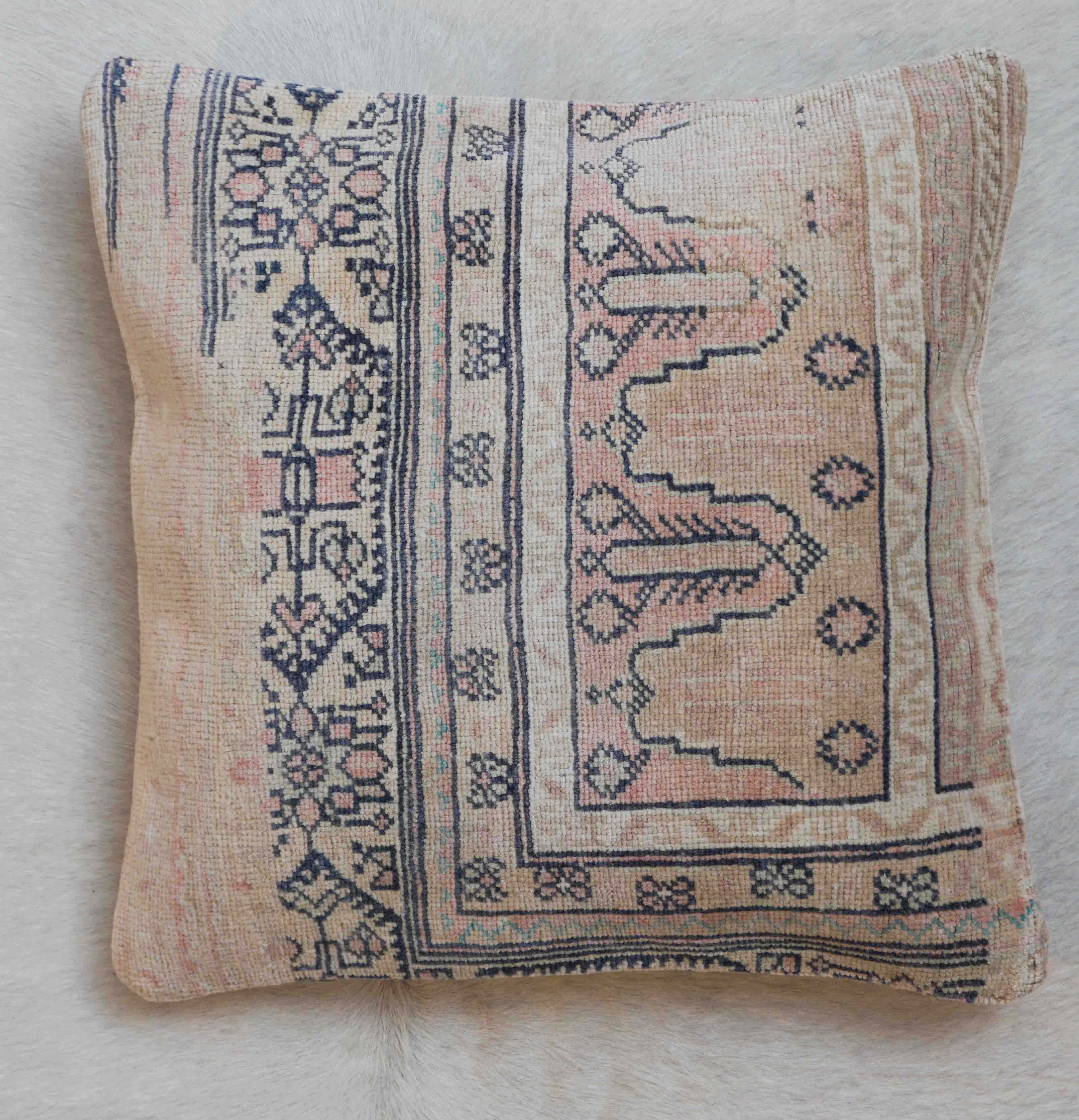 Teppich Kissen | 50 cm x 50 cm | Nr. K_8864