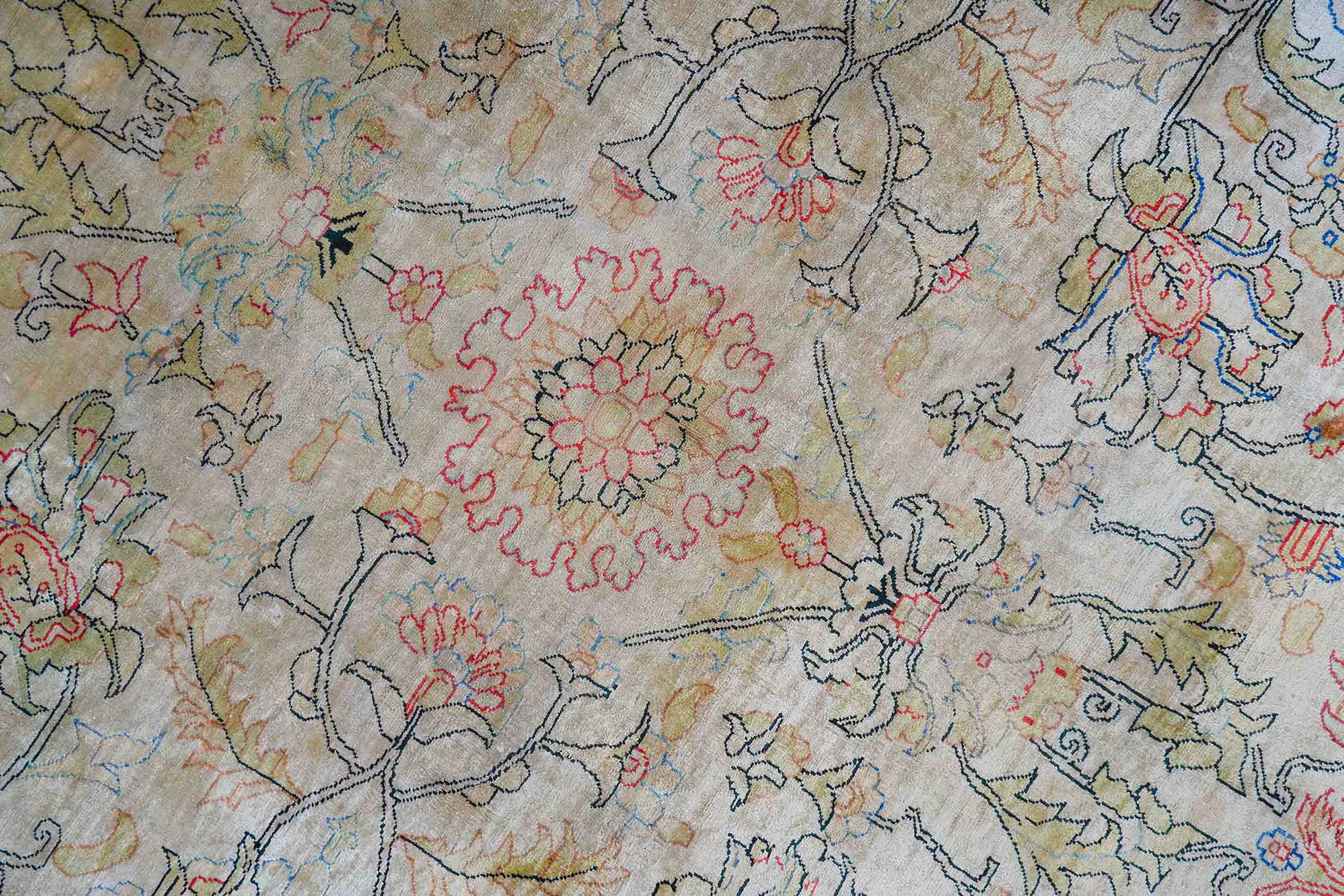 Hereke aus reiner Seide | 327 cm x 222 cm | Nr. Z-2686