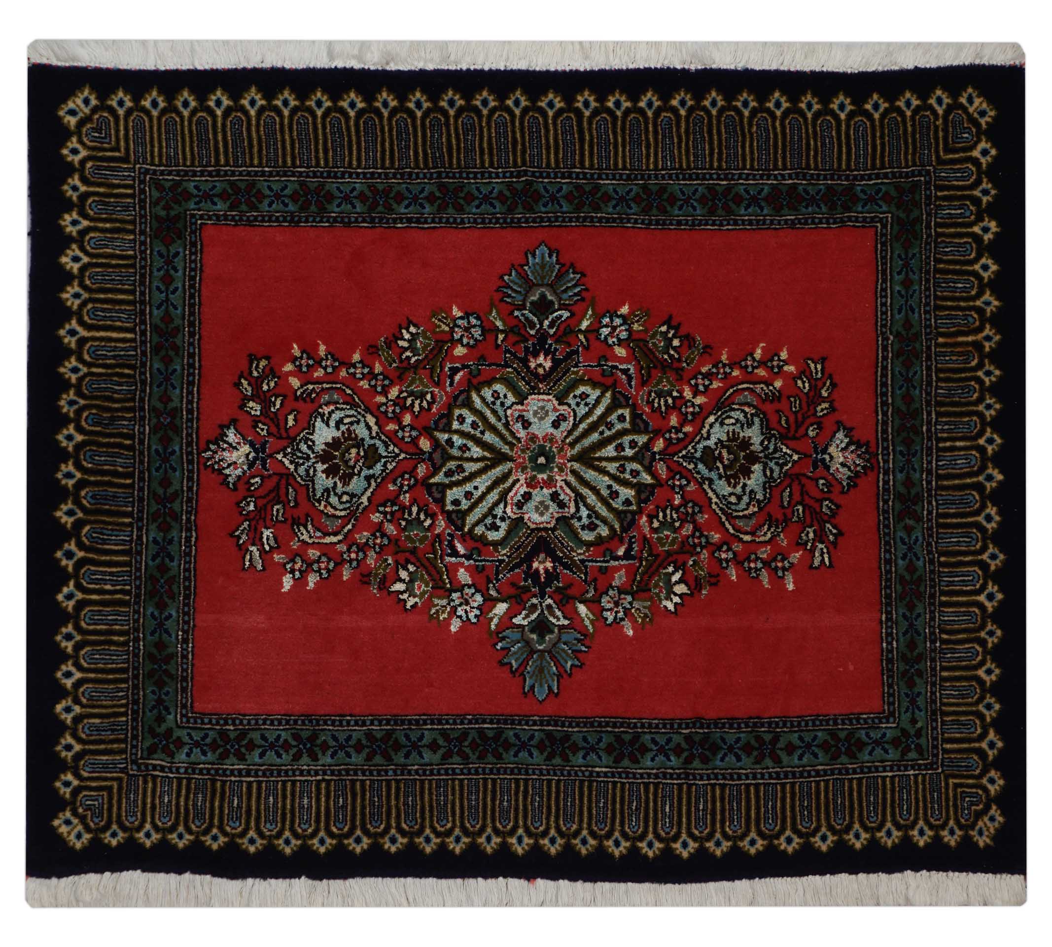 Ghom | 86 cm x 69 cm | Nr. Z-2807