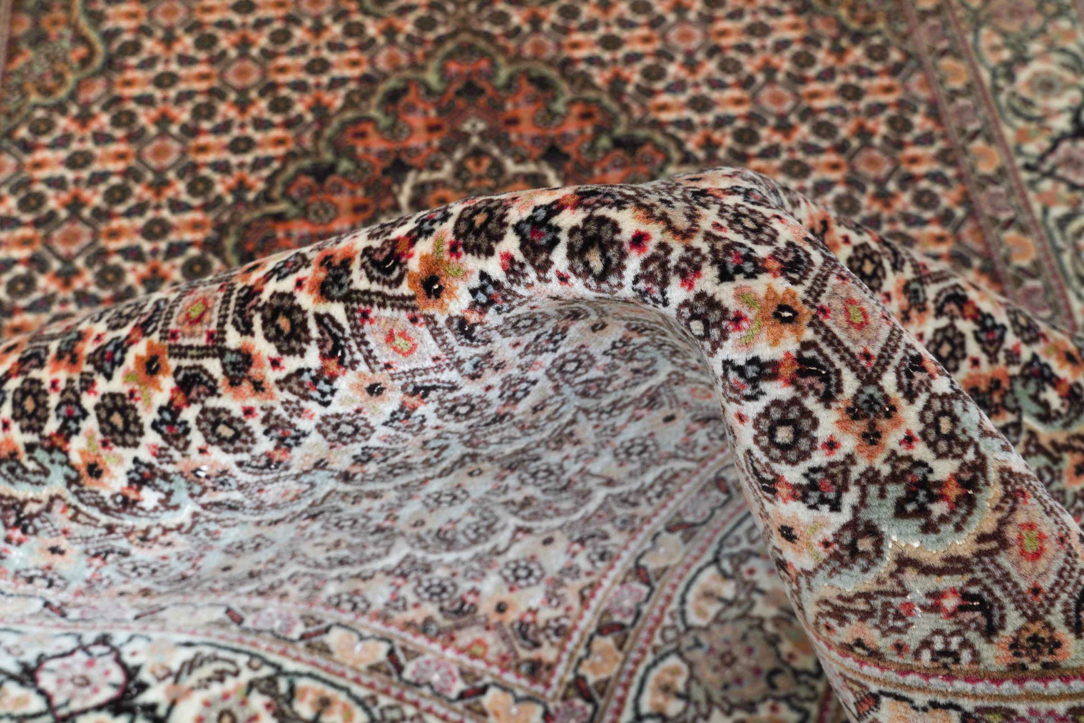 Täbriz | 135 cm x 80 cm | Nr. Z-3335