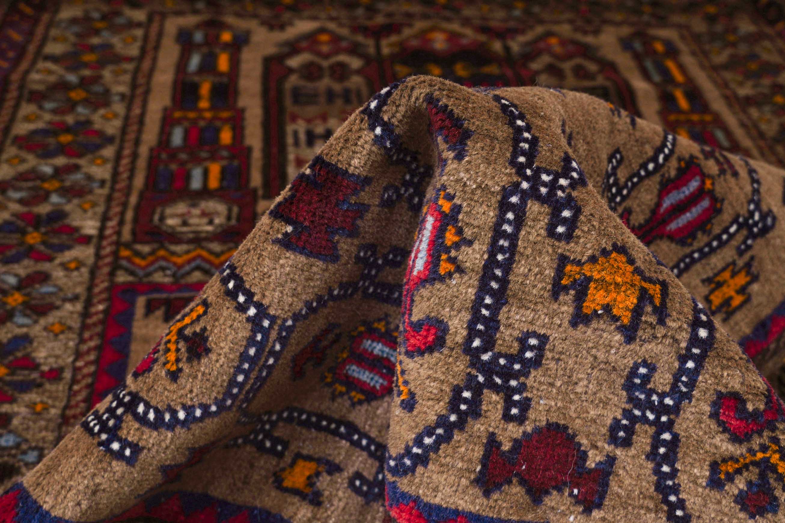 Alter Belutsch | 130 cm x 86 cm | Nr. Z-3434