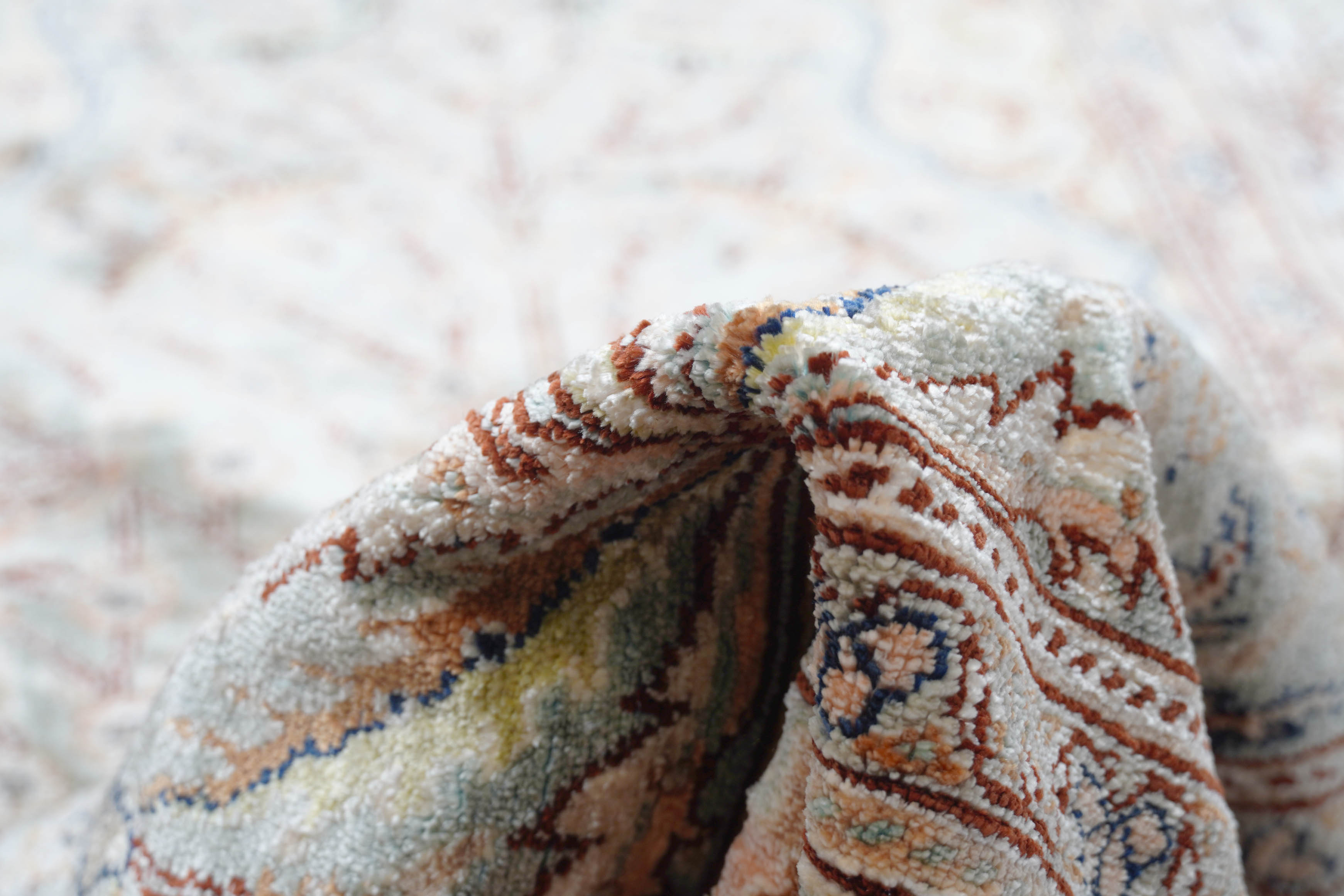 Kayseri aus reiner Seide | 135 cm x 84 cm | Nr. Z-3579