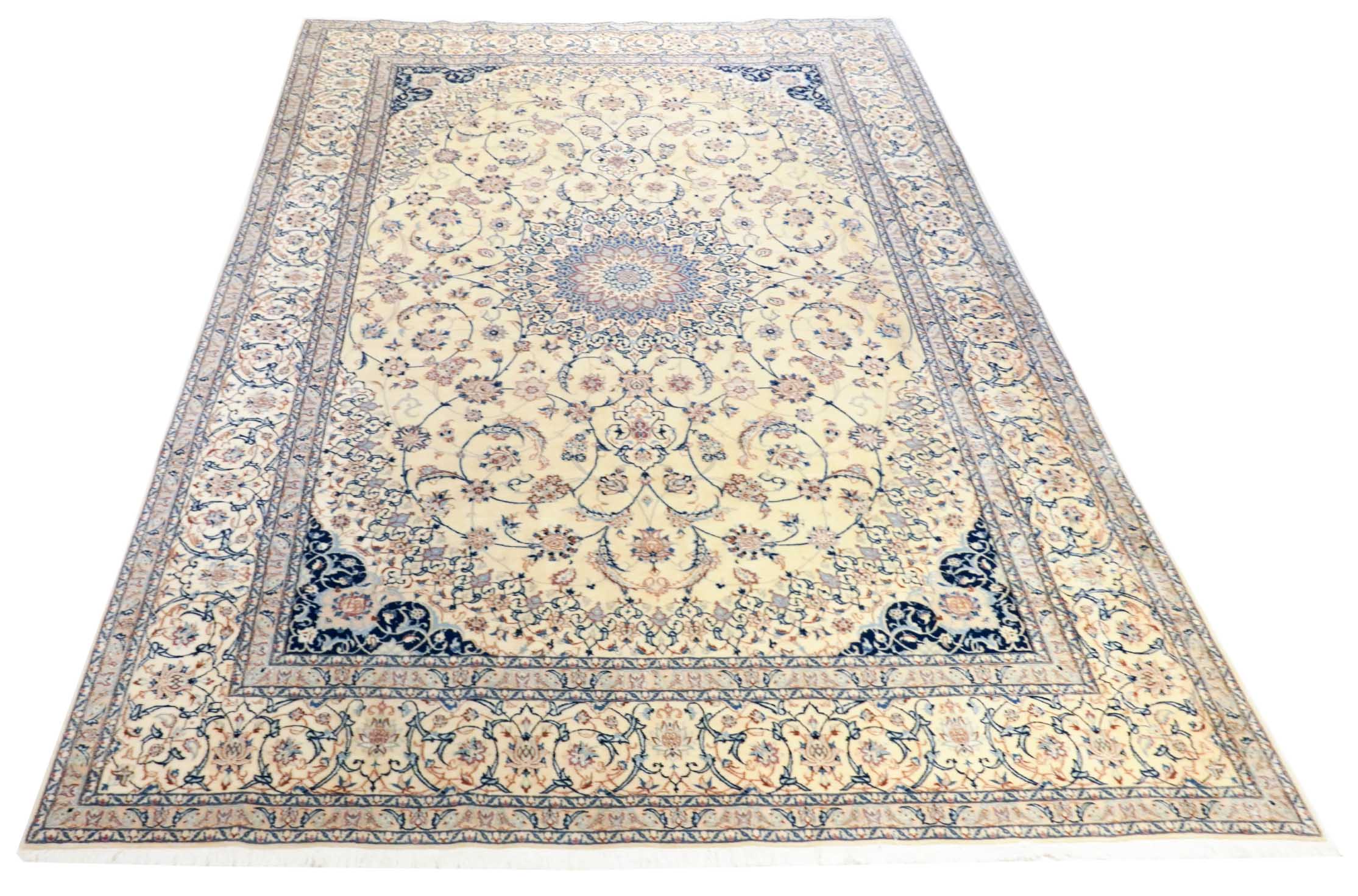 Nain | 338 cm x 228 cm | Nr. Z-3816