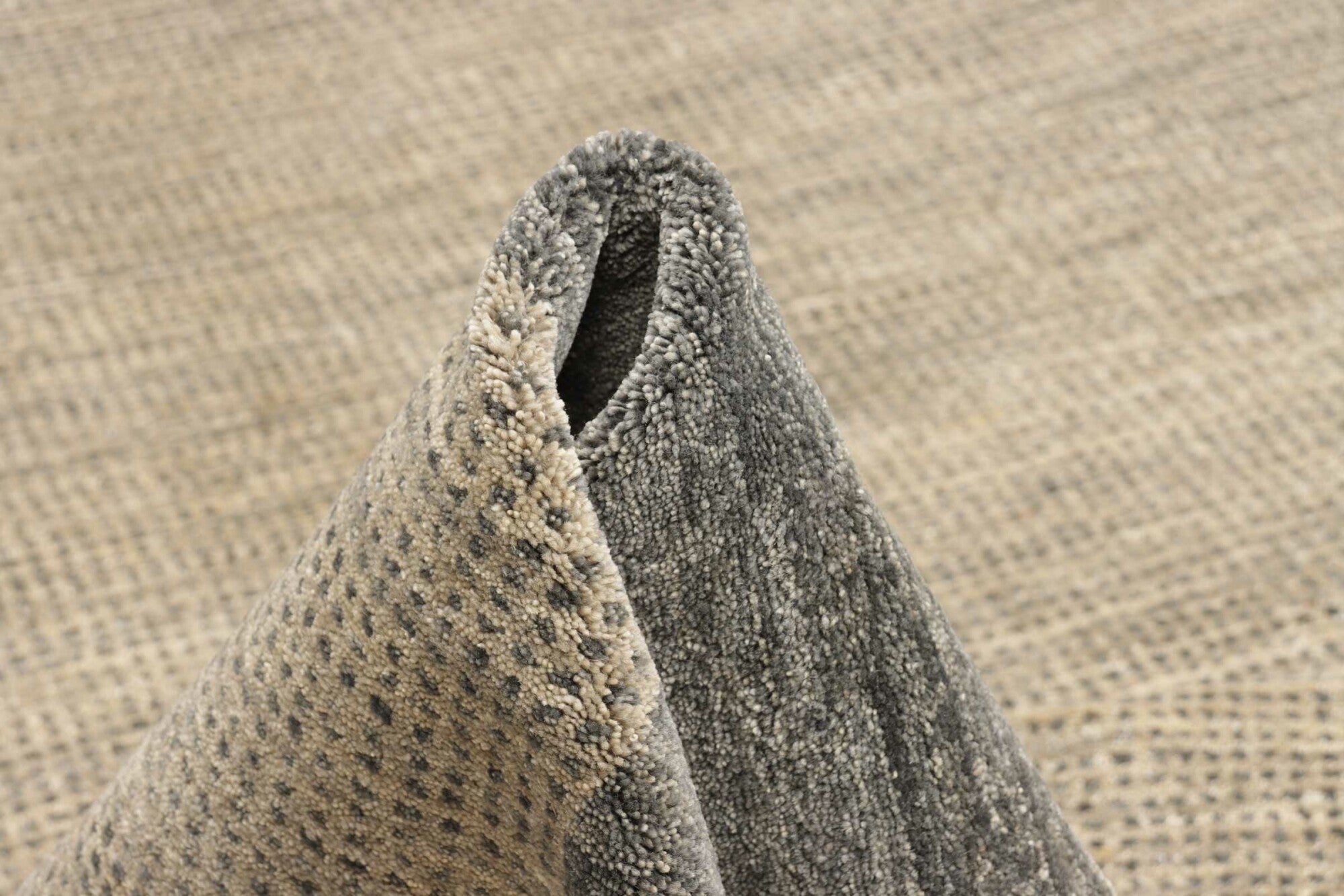 Lori | 315 cm x 256 cm | Nr. Z-3853