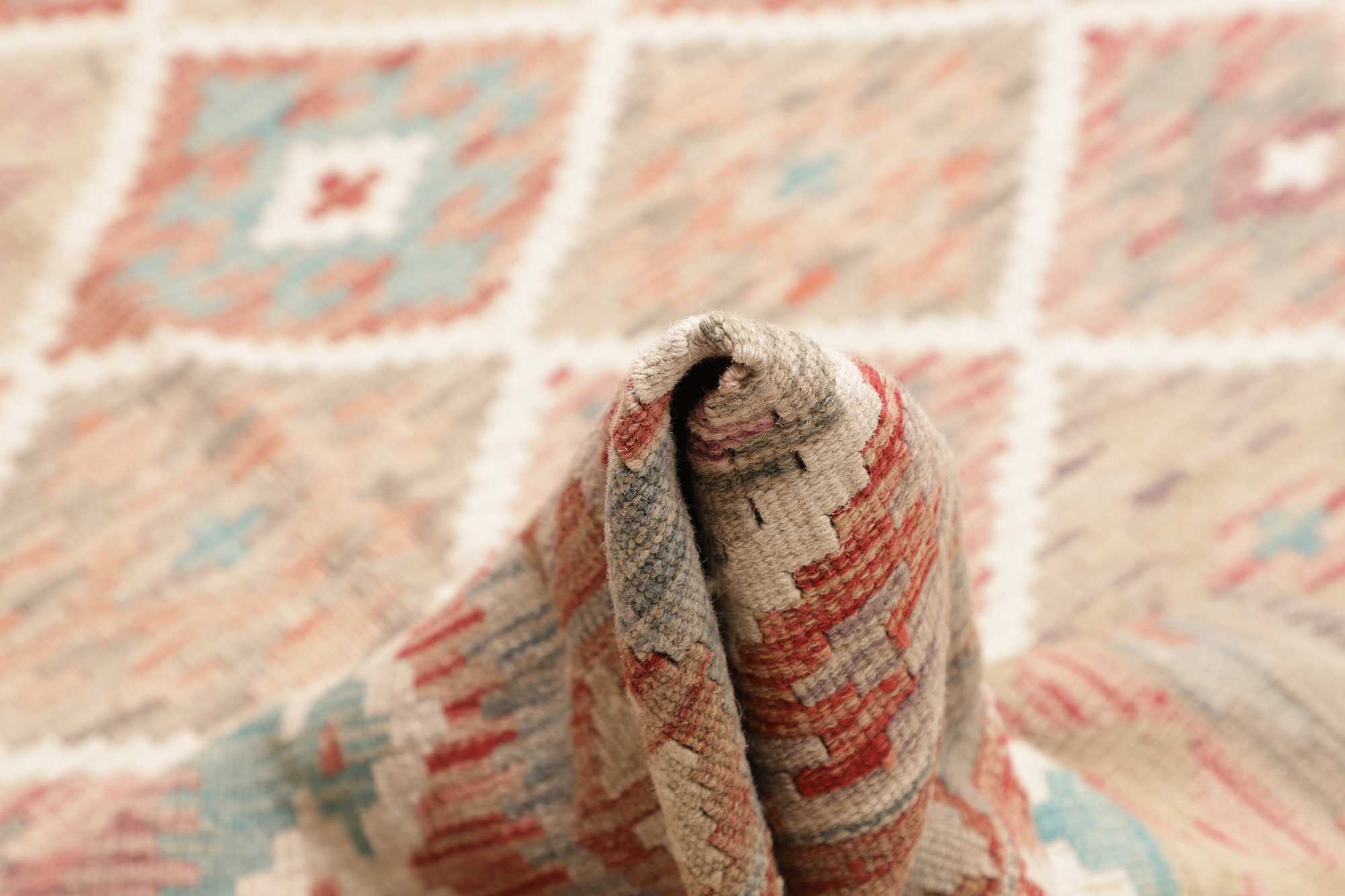 Kelim | 309 cm x 291 cm | Nr. Z-4281