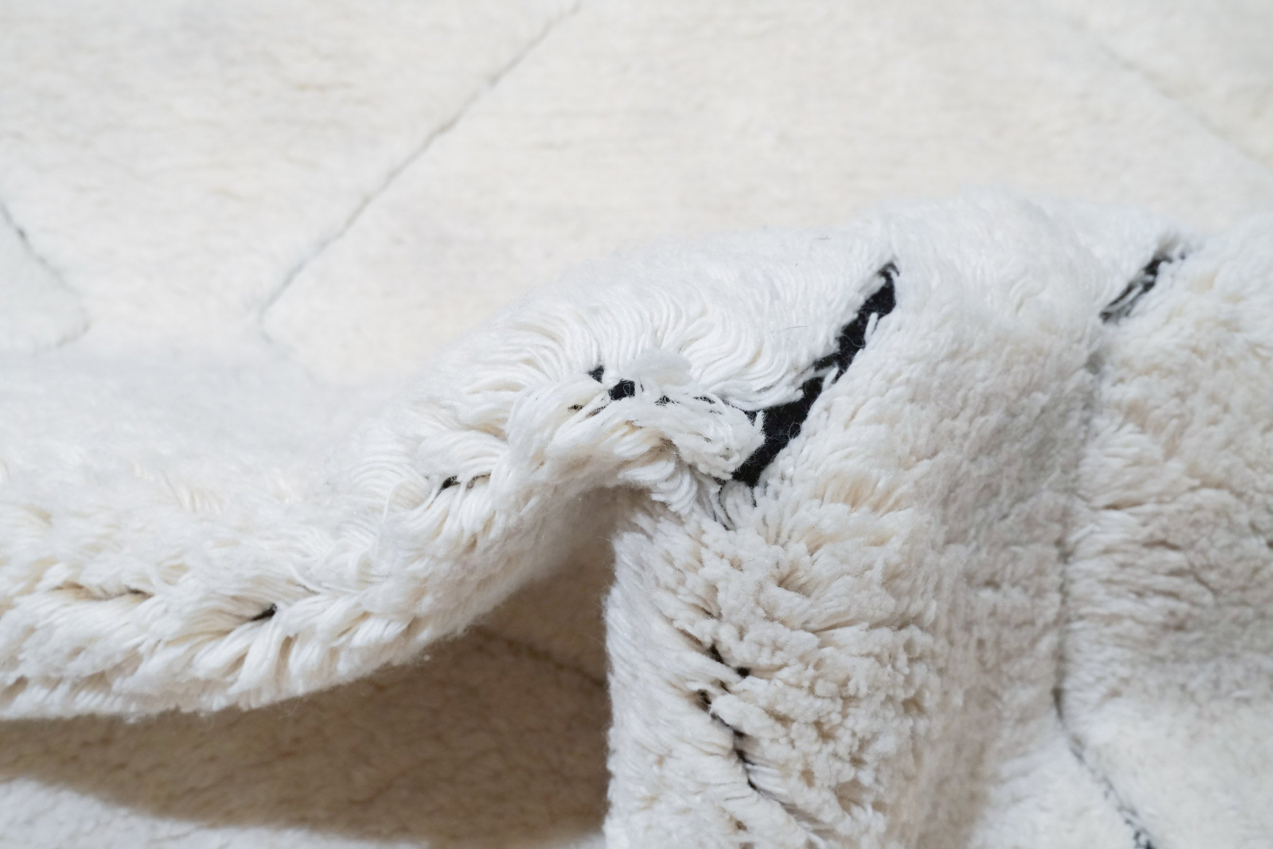 Furry Berber | 182 cm x 125 cm | Nr. Z-4564