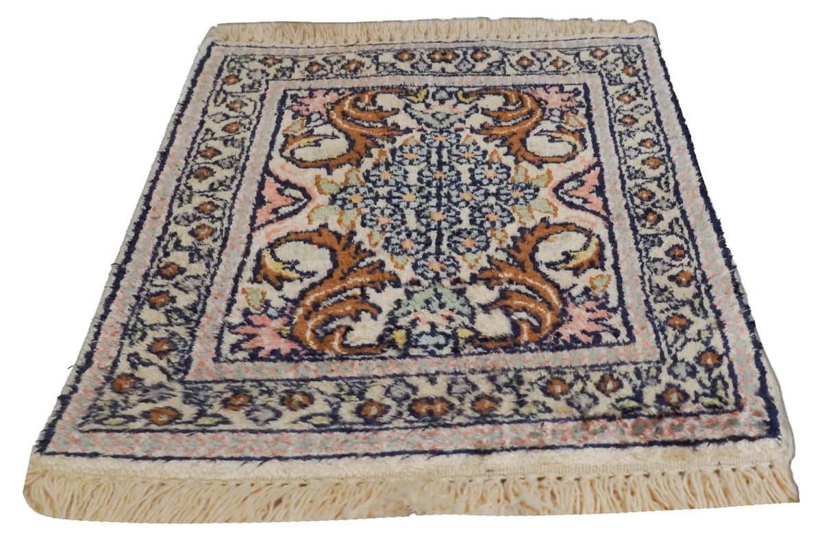Kaschmir Teppich aus merzerisierter Baumwolle | 38 cm x 30 cm | Nr. Z-4637