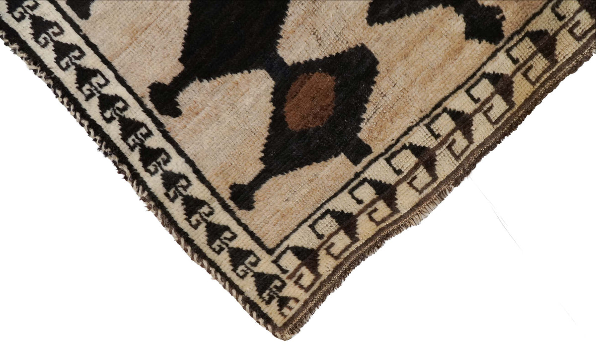 Alter Gabbeh | 185 cm x 145 cm | Nr. Z-4651