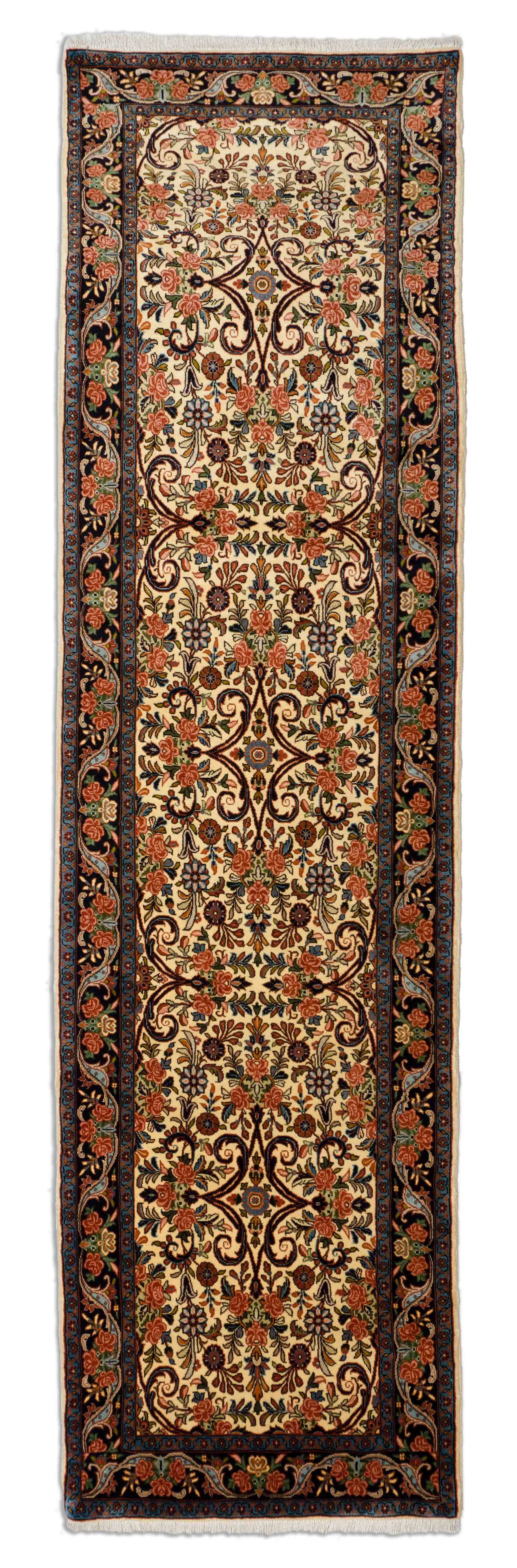 Eine Fotoaufnahme eines Bidjar Teppichs.