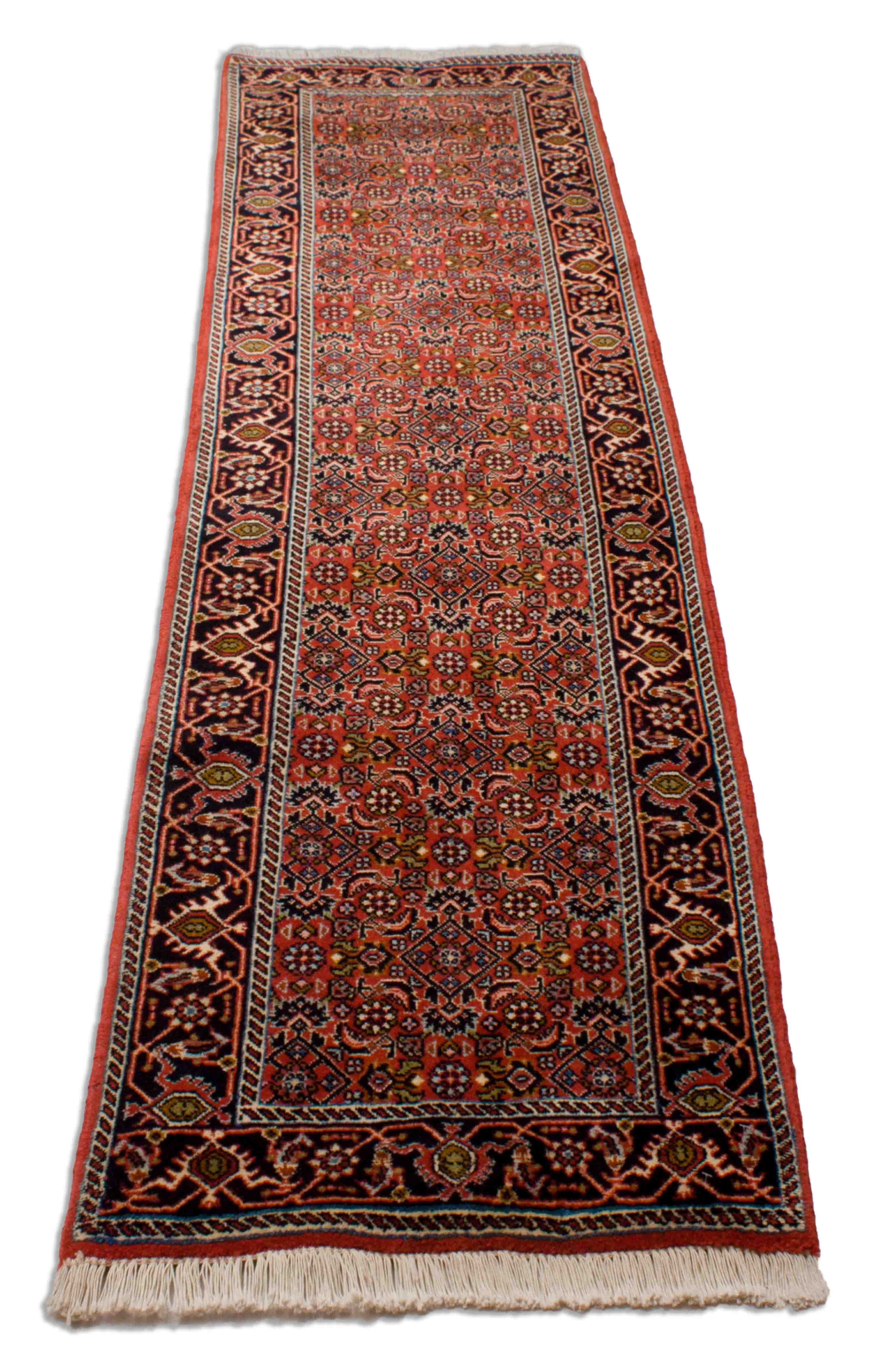 Eine Fotoaufnahme eines Bidjar Teppichs.