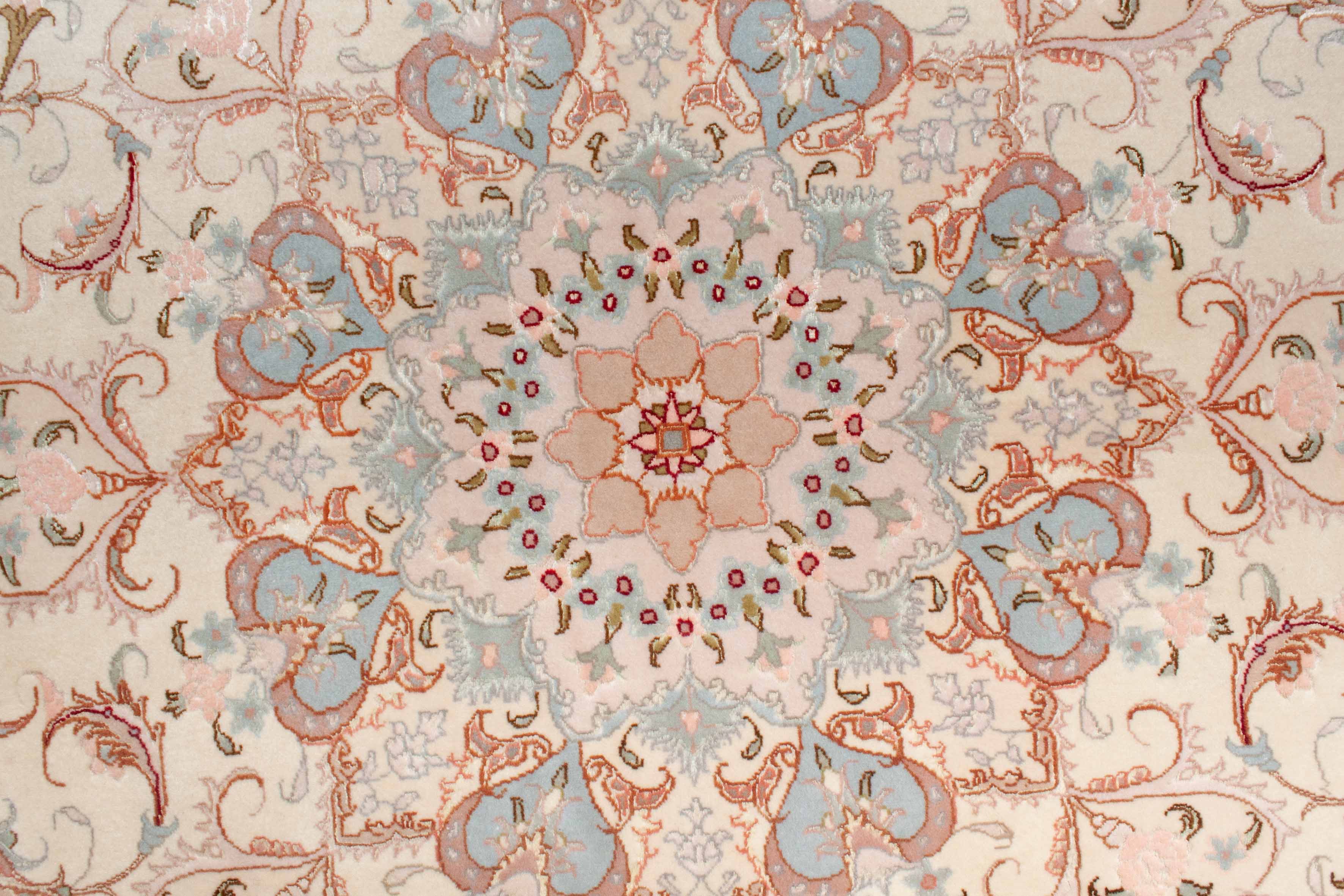 Täbriz | 144 cm x 144 cm | Nr. 106KM