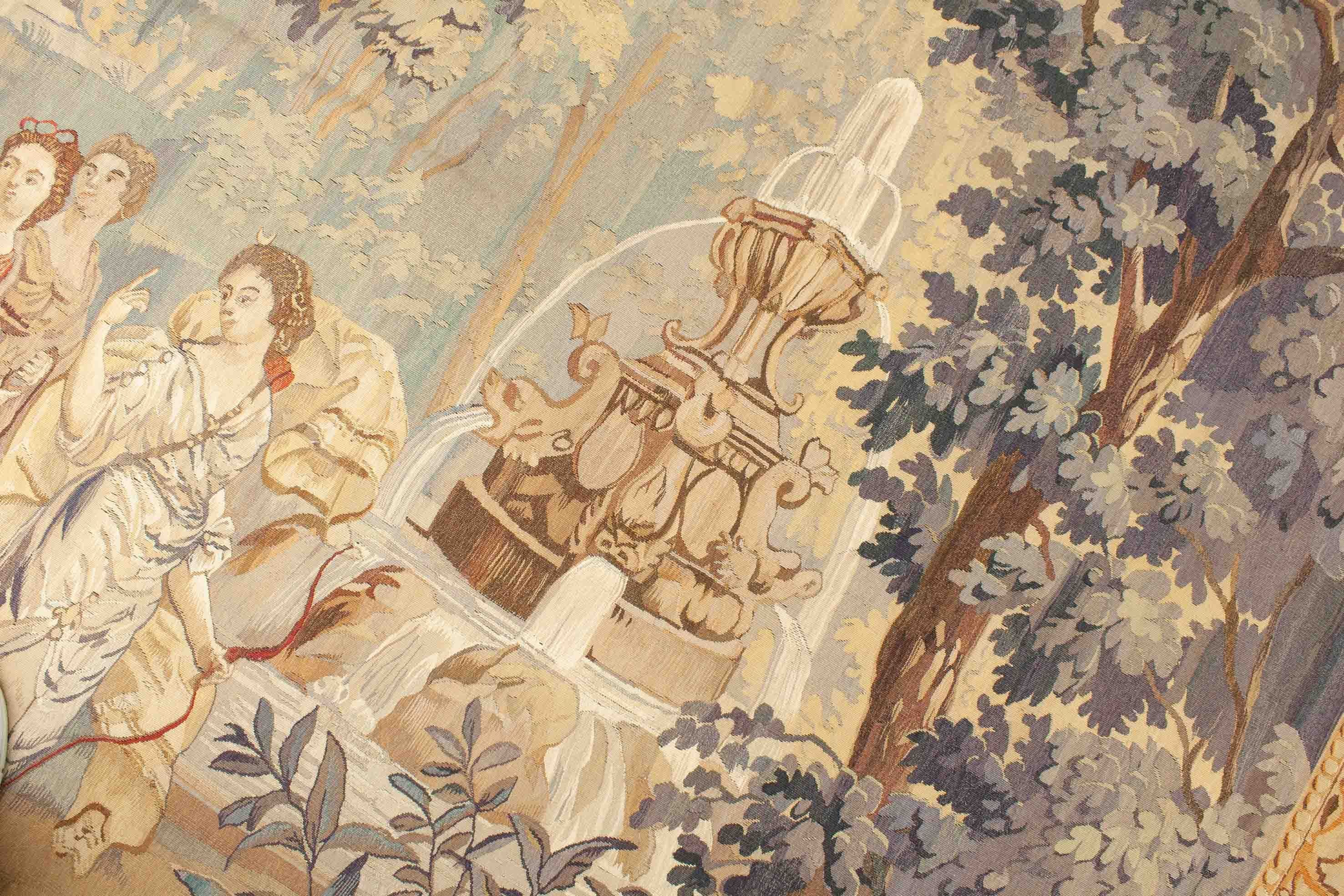 Eine Fotoaufnahme eines Tapisserie Teppich Teppichs.