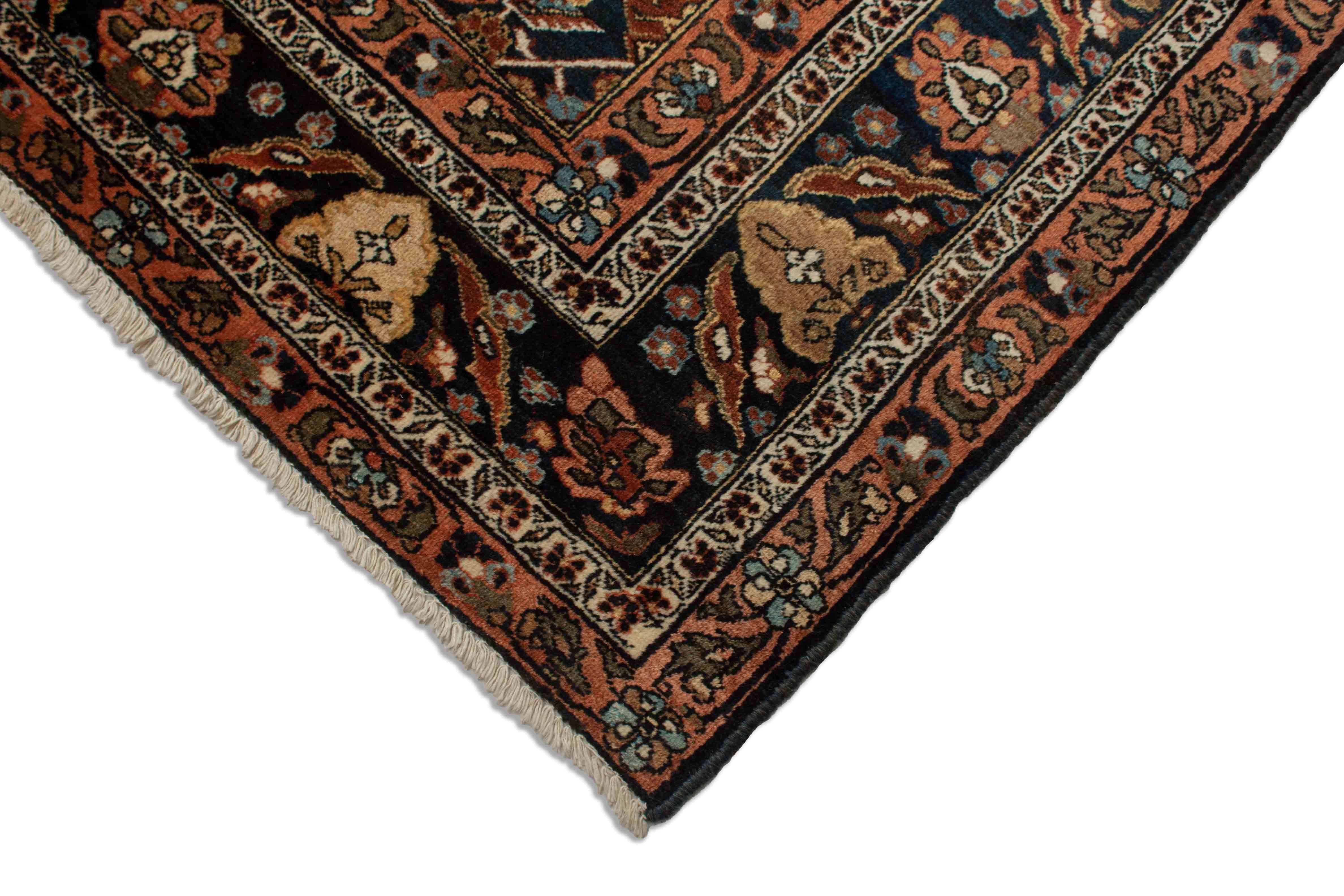 Eine Fotoaufnahme eines Yazd Teppichs.