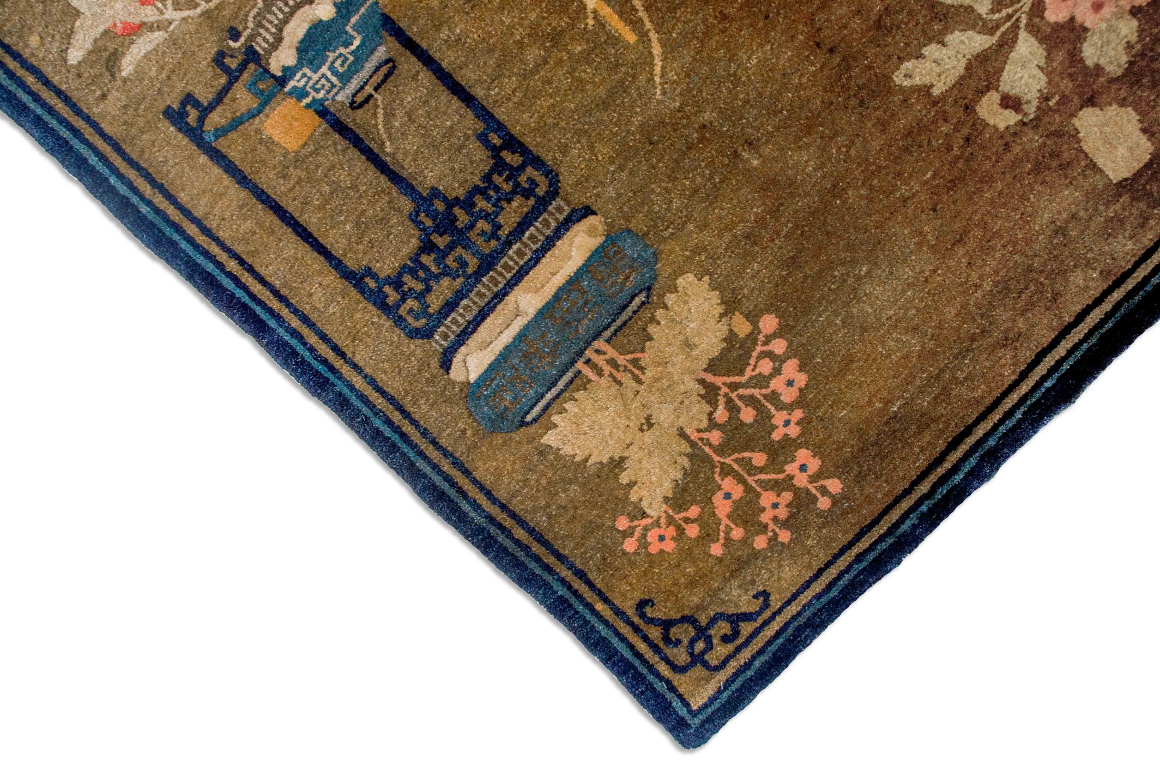 Eine Fotoaufnahme eines US Import China Teppich Teppichs.