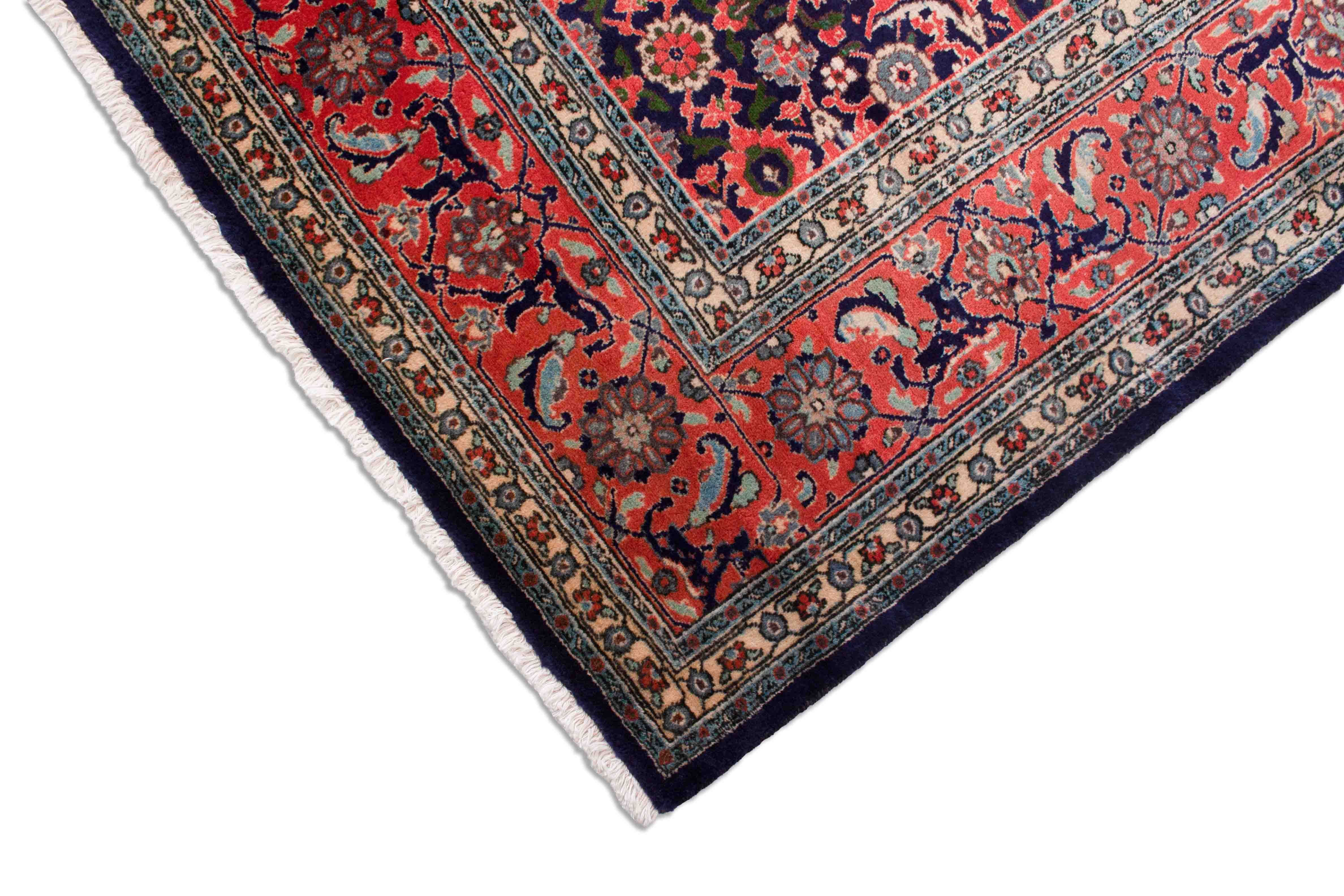 Eine Fotoaufnahme eines Täbriz Teppichs.