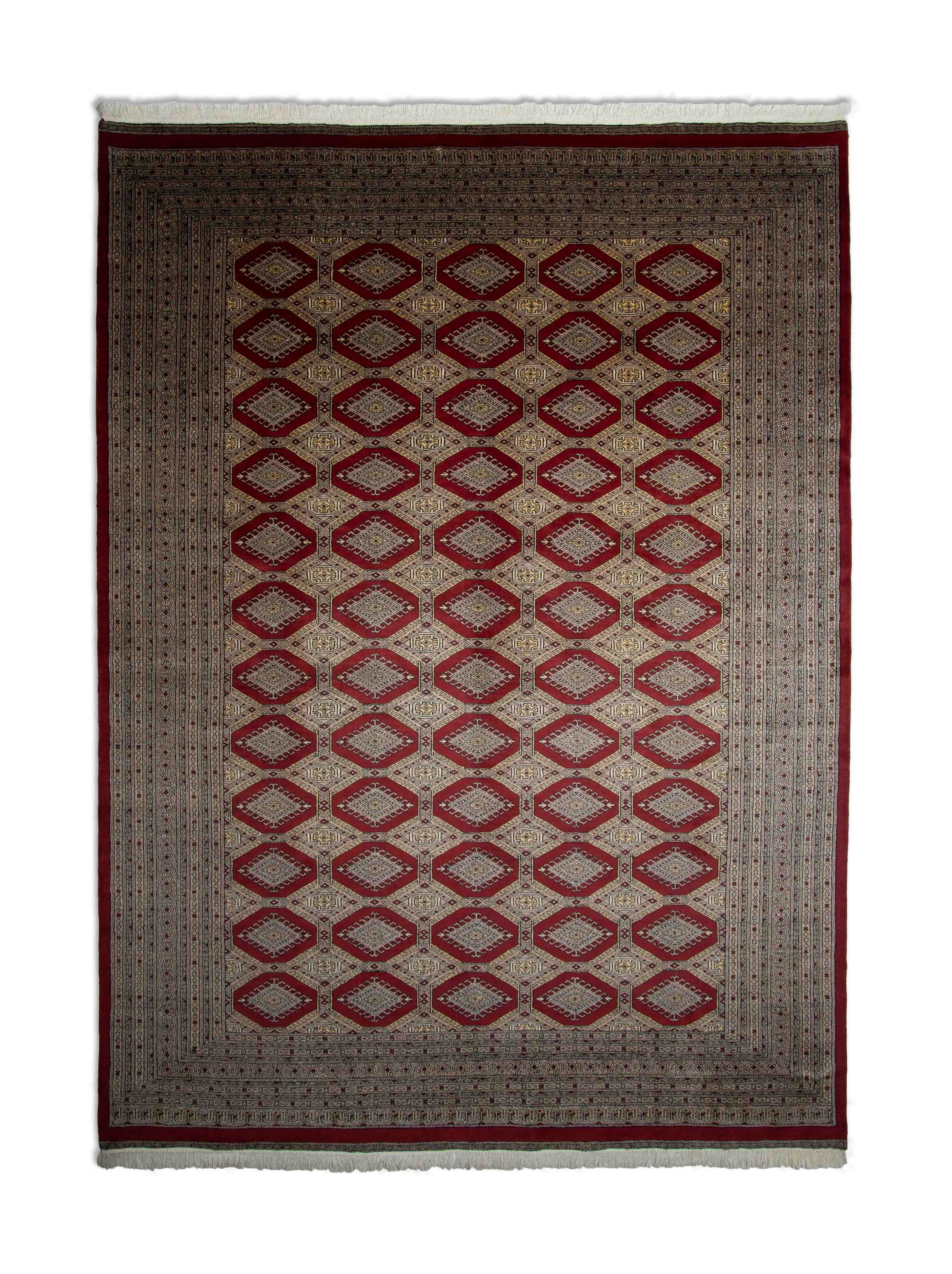 Eine Fotoaufnahme eines Buchara Teppichs.